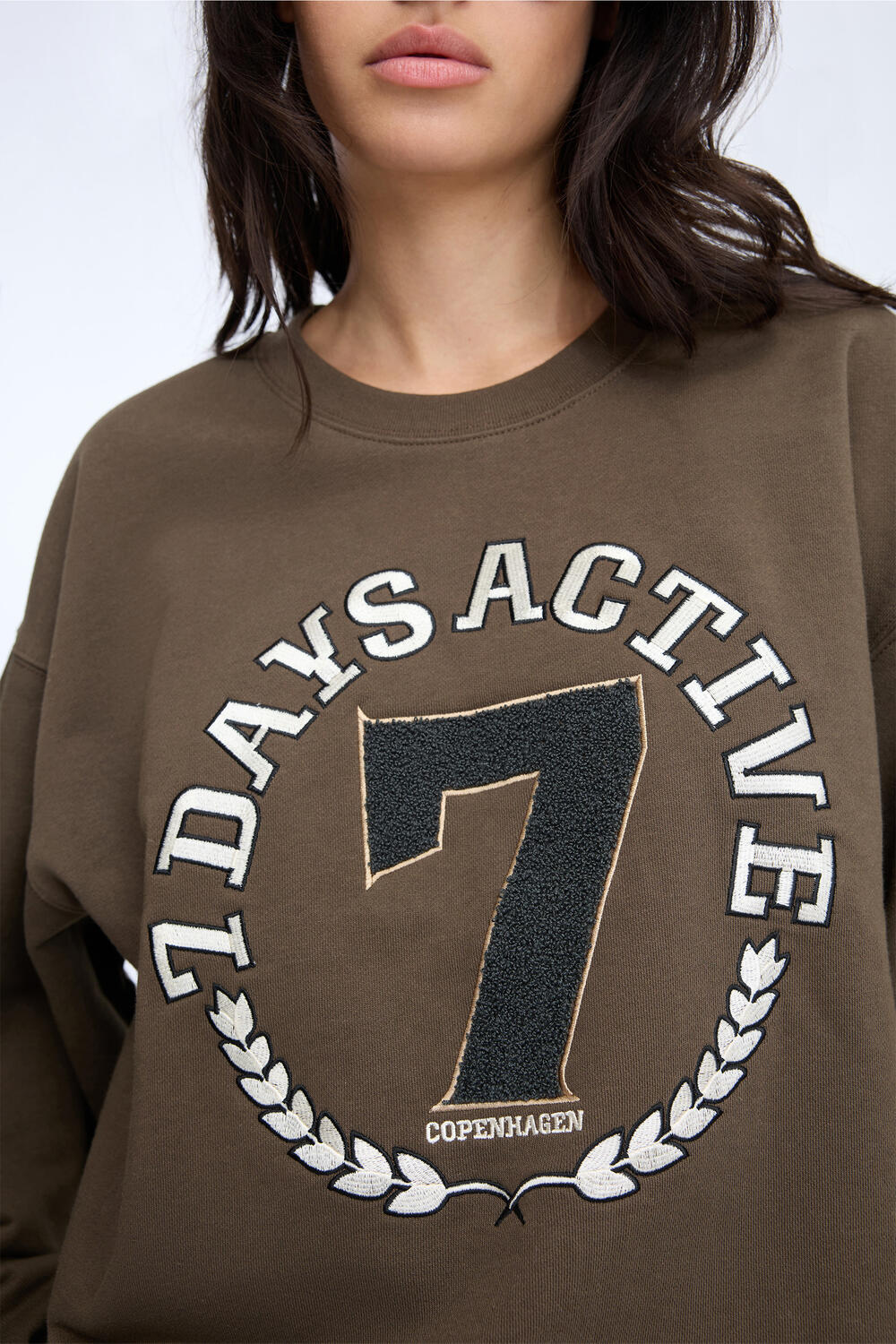 Crewneck sweatshirt - Mocca - Image 6