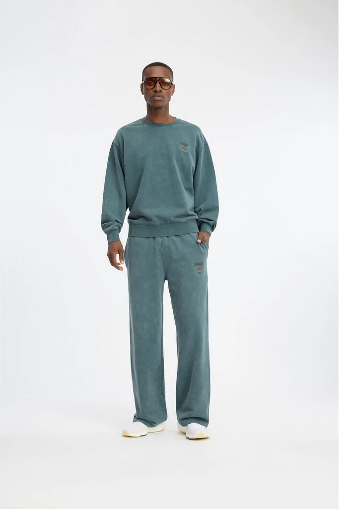 Regular sweatshirt - 065 Dusty Green - Image 6