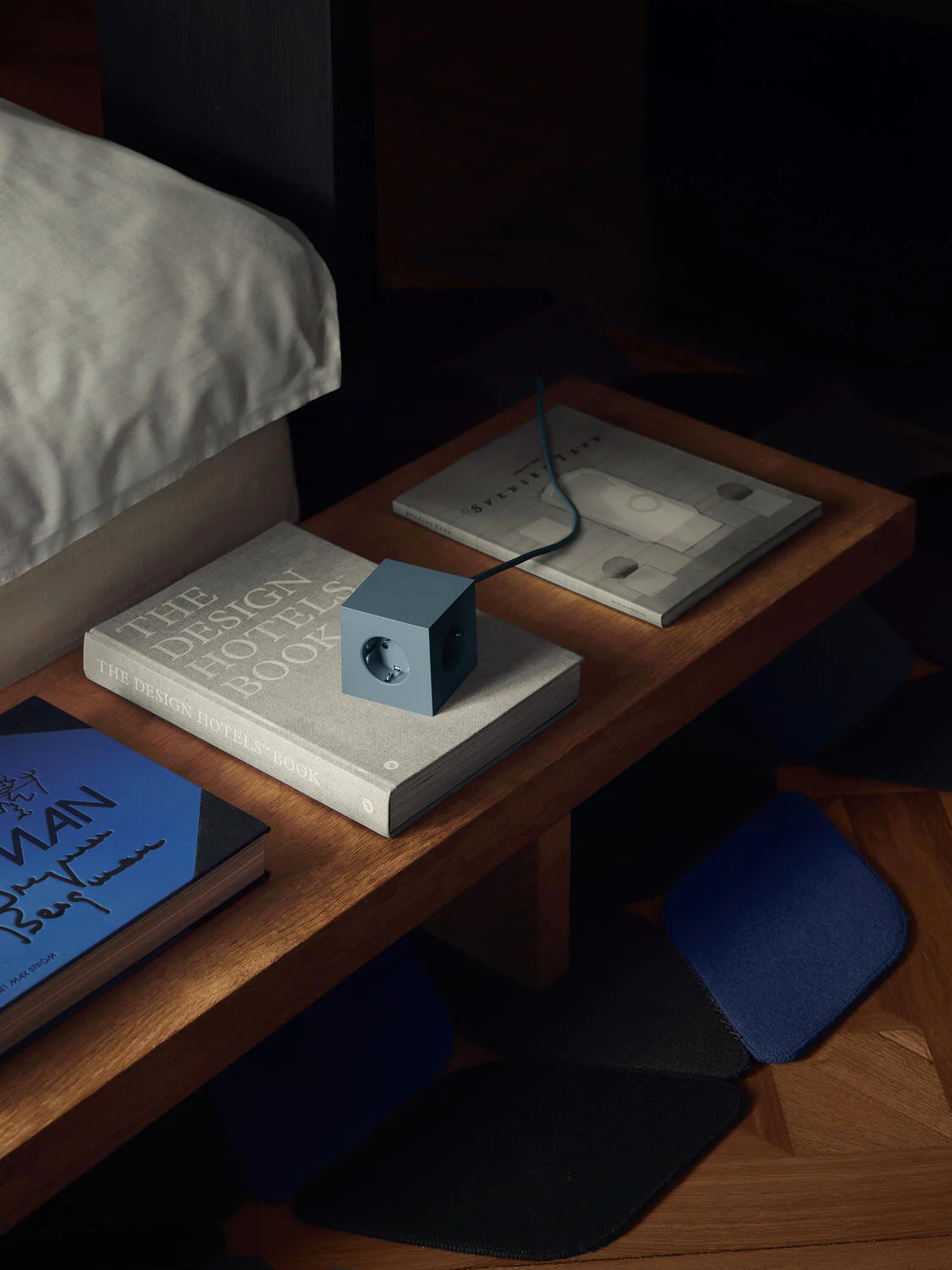 Square 1, USB-C & magnetisk stikdåse - Shark Blue - Image 5