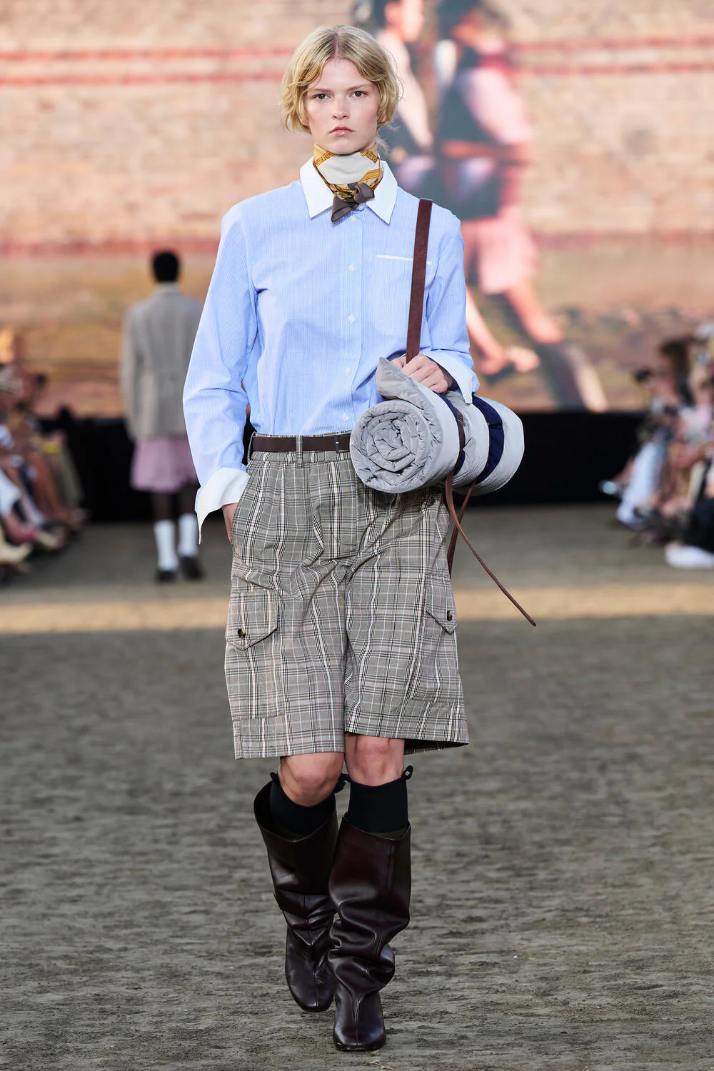 Neeto shorts - Brown Mini Check - Image 6