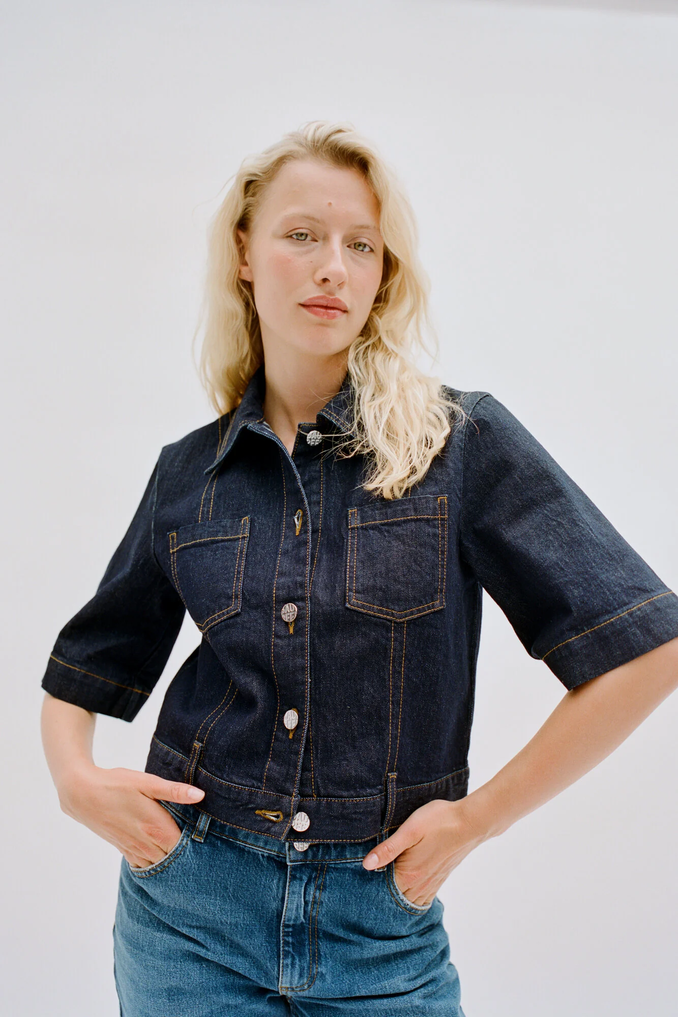 NO 05 denimskjorte - Dark Blue Rinse - Image 5