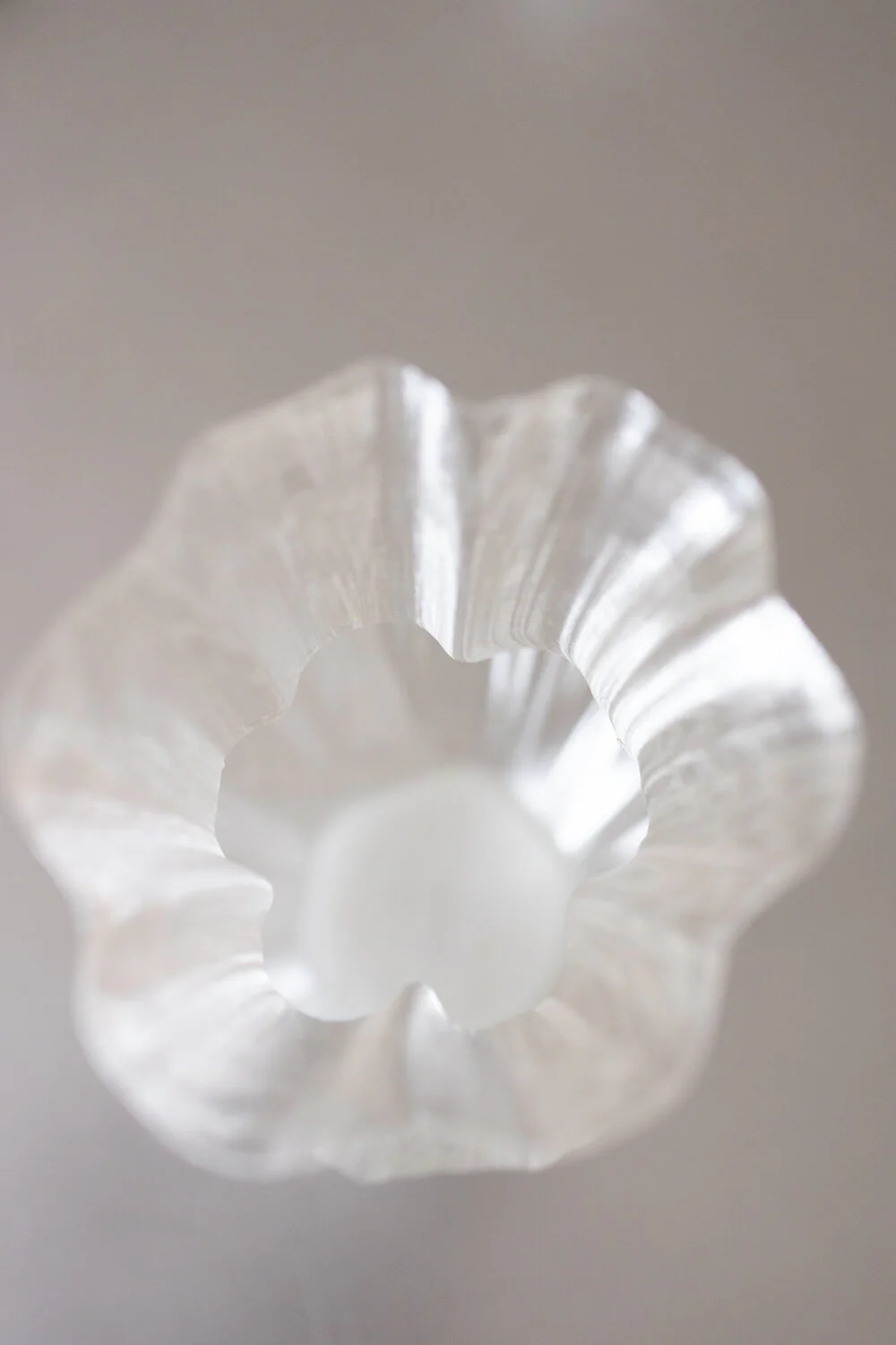 Bloom vase, Ivory - H30 cm. - Image 6