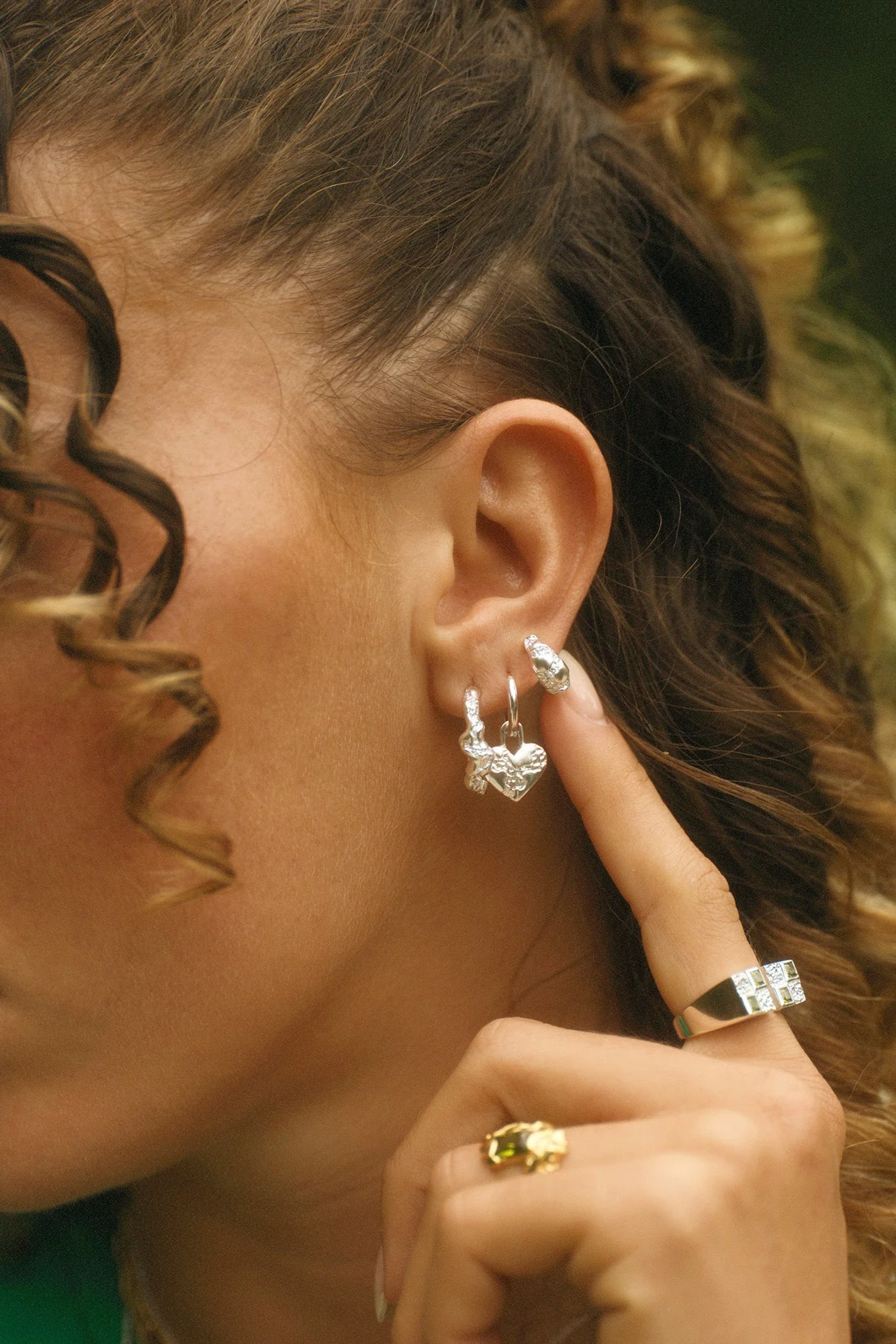 Small contrast fusion hoops - sølv - Image 3