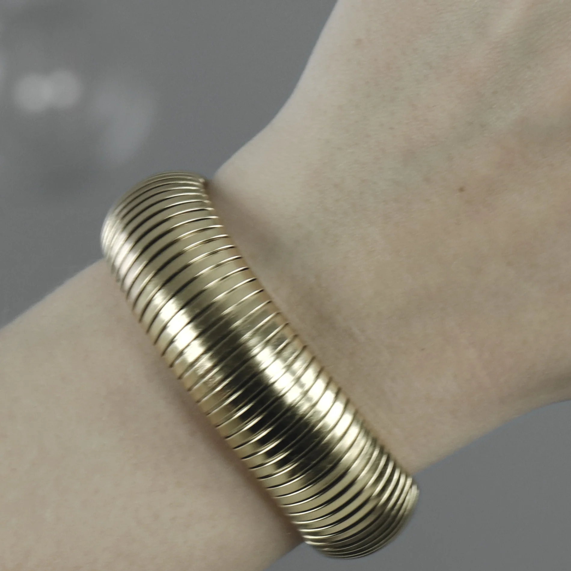 Statement armring, vandfast - forgyldt - Image 5