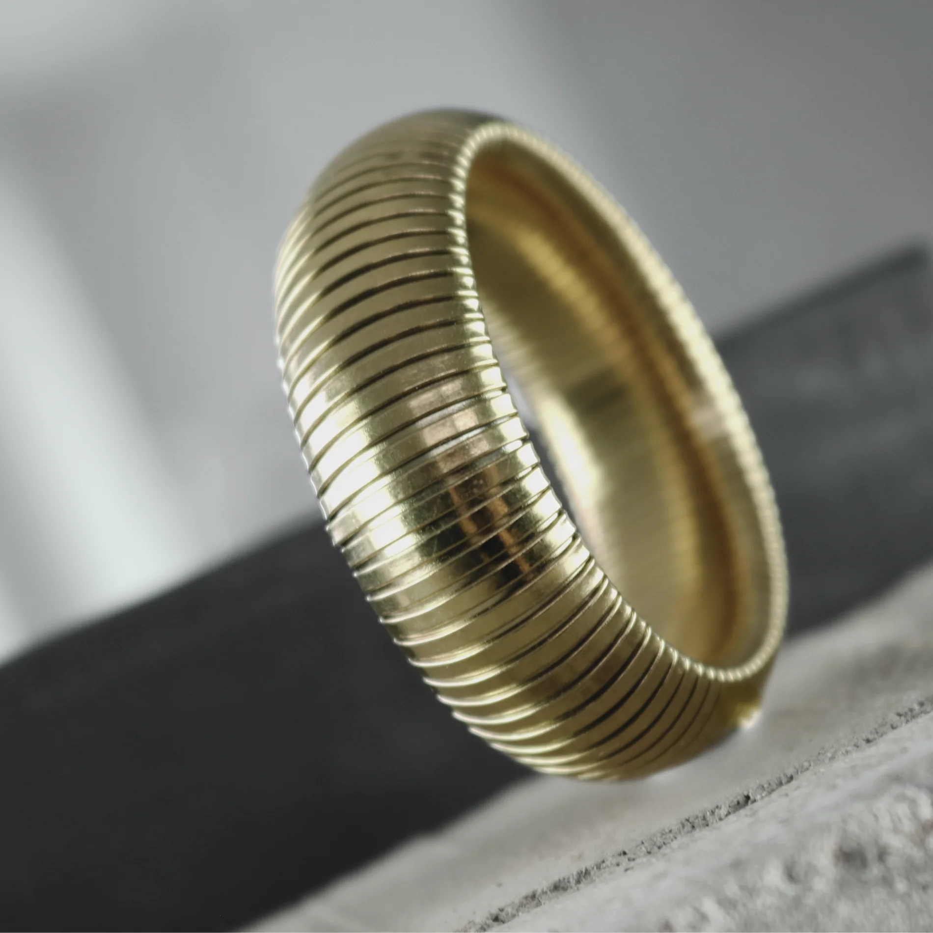 Statement armring, vandfast - forgyldt - Image 6