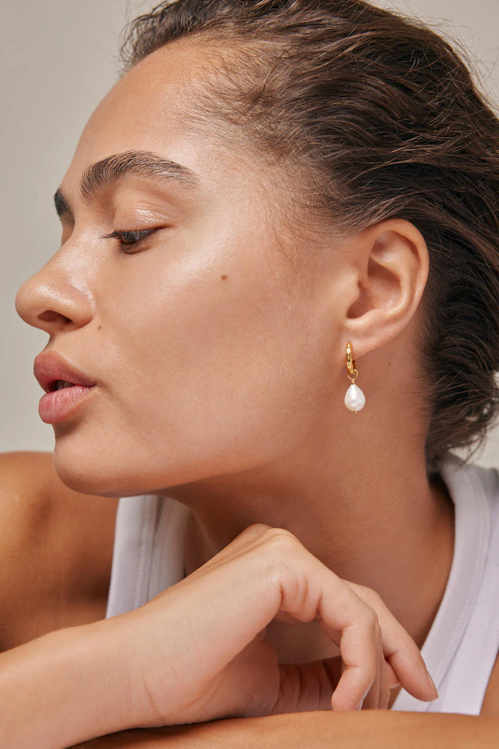Significant Pearl hoops - forgyldt - Image 3