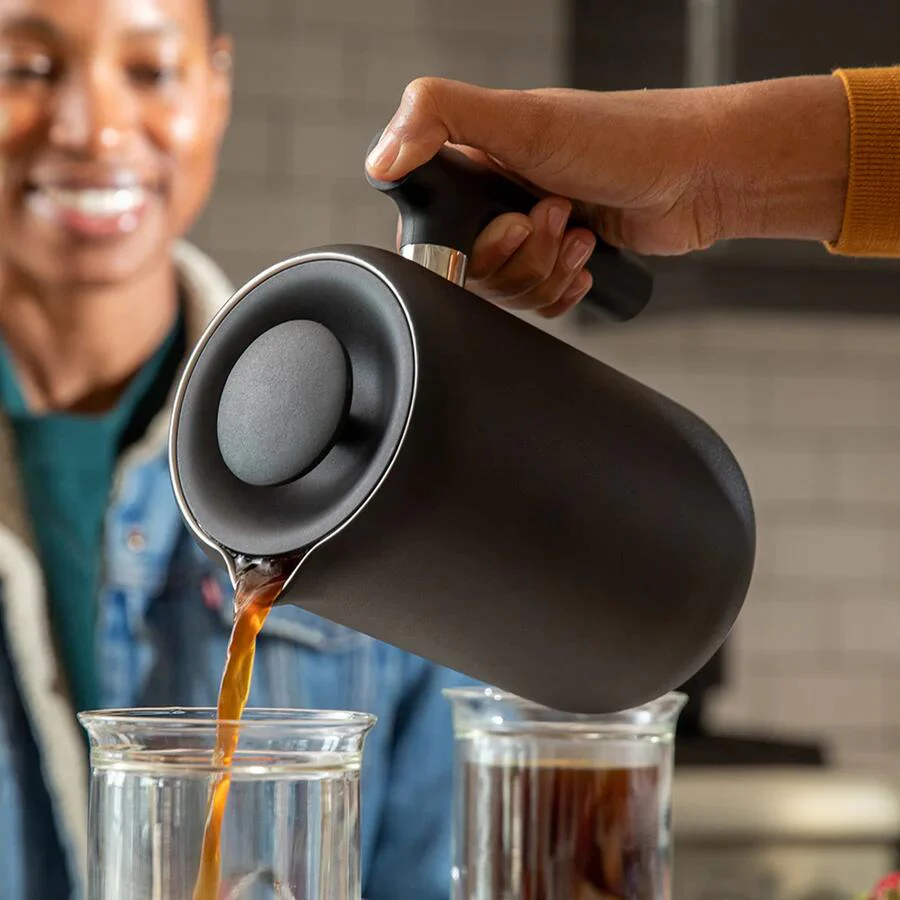 Clara French Press stempelkande, Matte Black - 709ml - Image 3