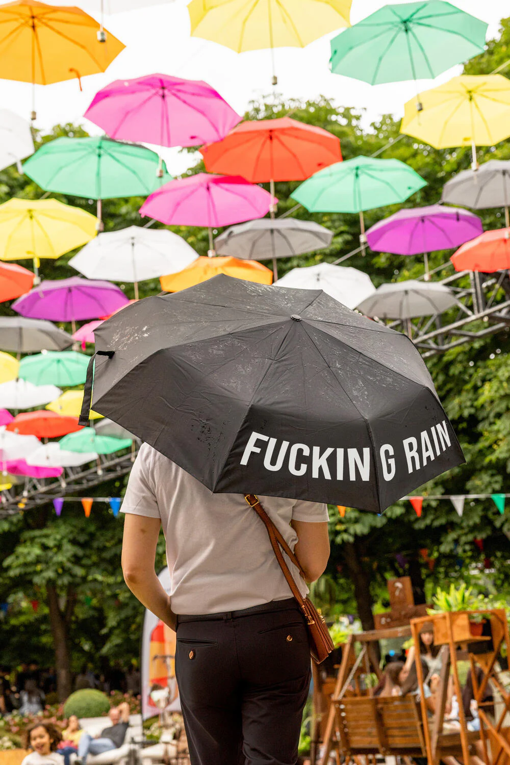 Fucking Rain foldbar paraply - sort - Image 13