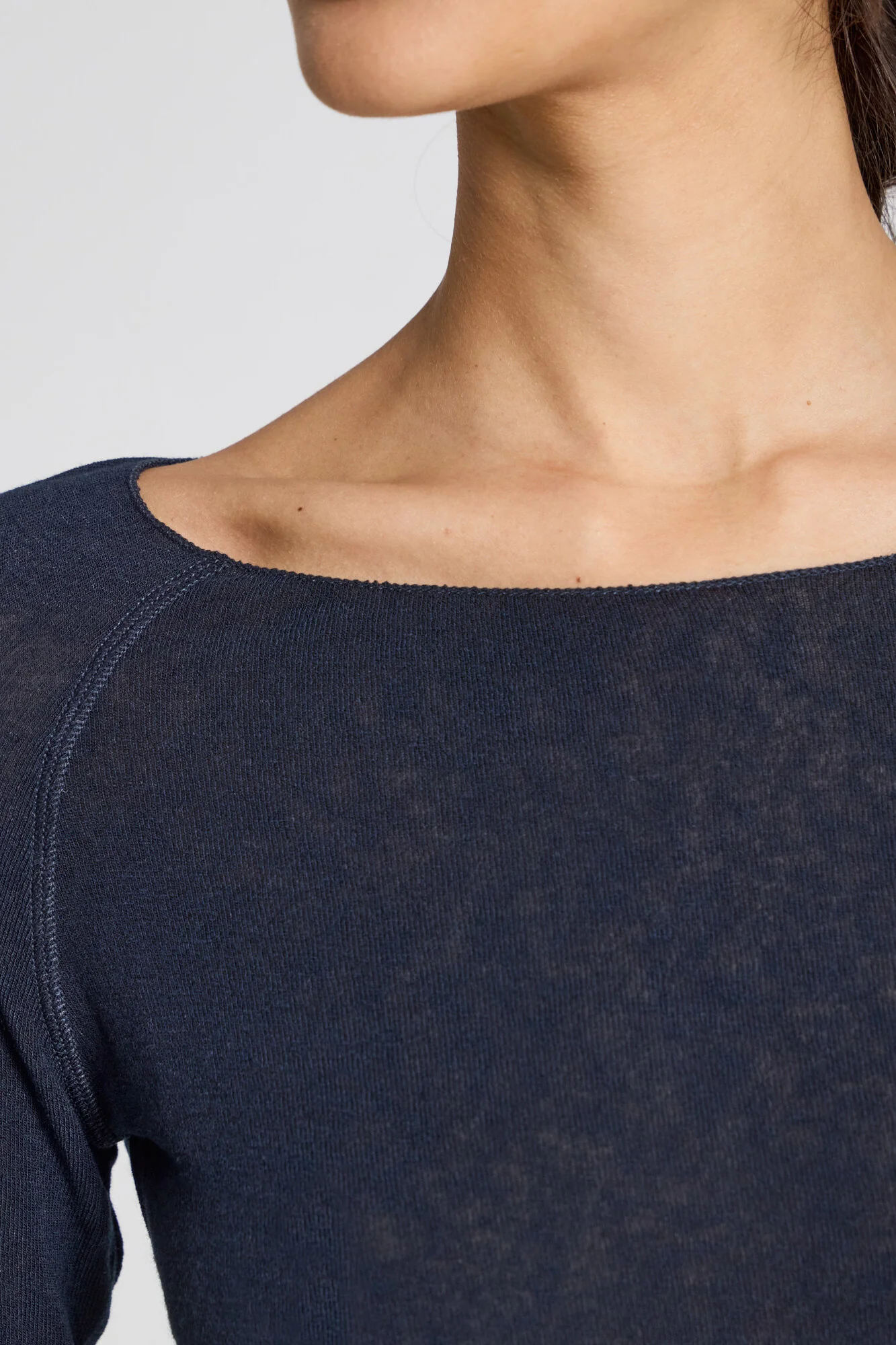 Amalie Wool langærmet t-shirt - Midnight Blue - Image 3