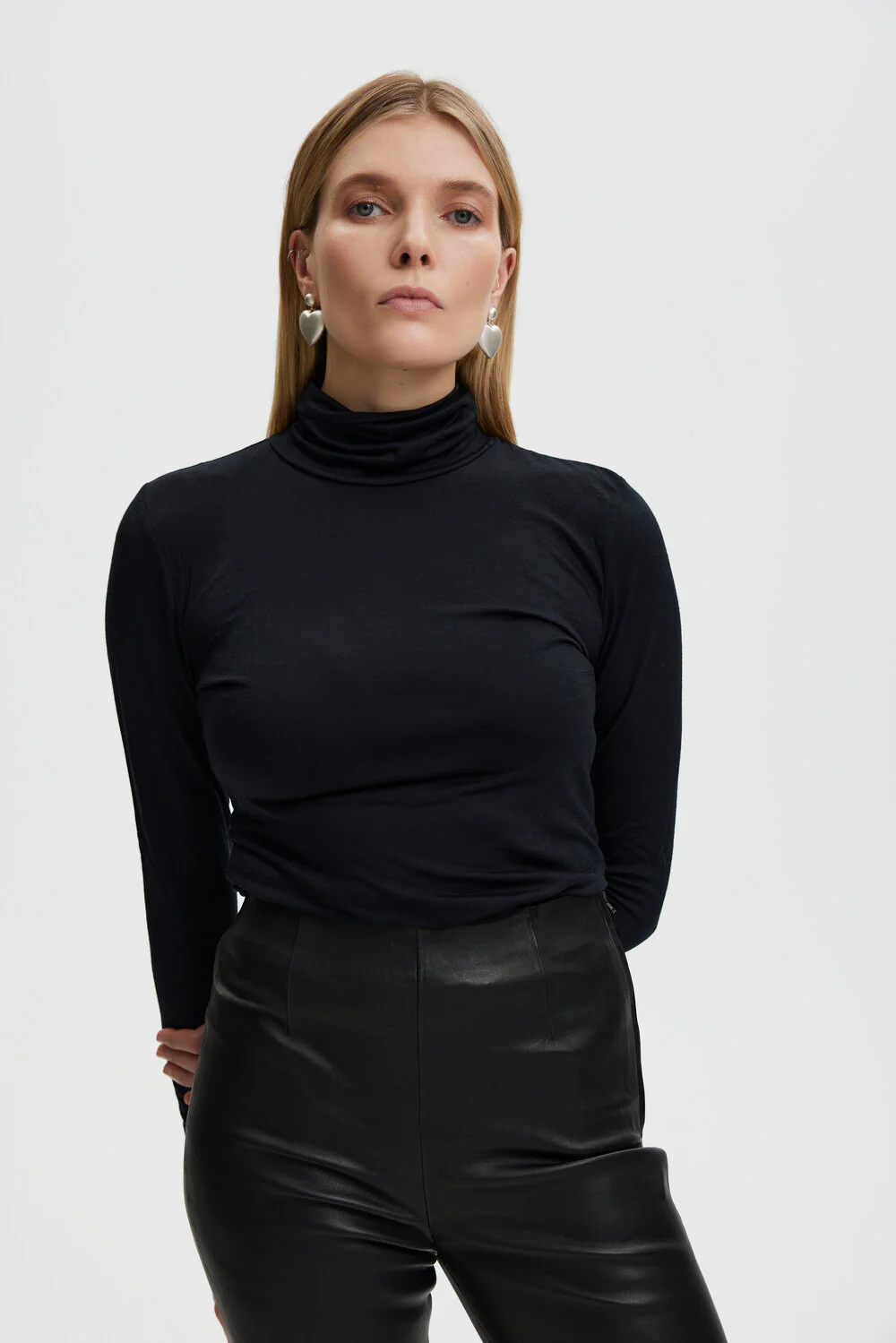NiniaGZ rullekrave uldstriktrøje - sort - Image 5