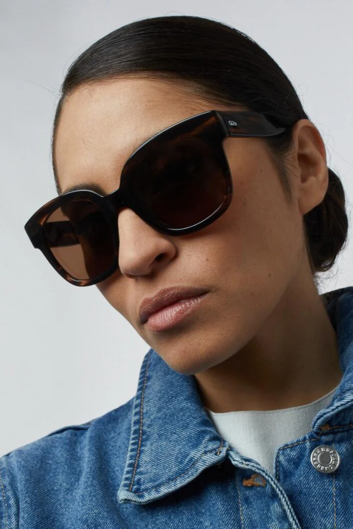 Chloe solbrille - brun - Image 4