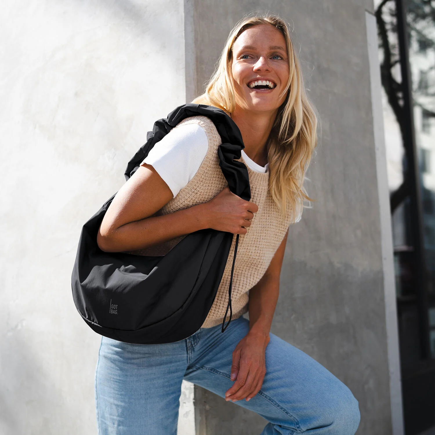 Moon Bag Ruffle - sort - Image 6