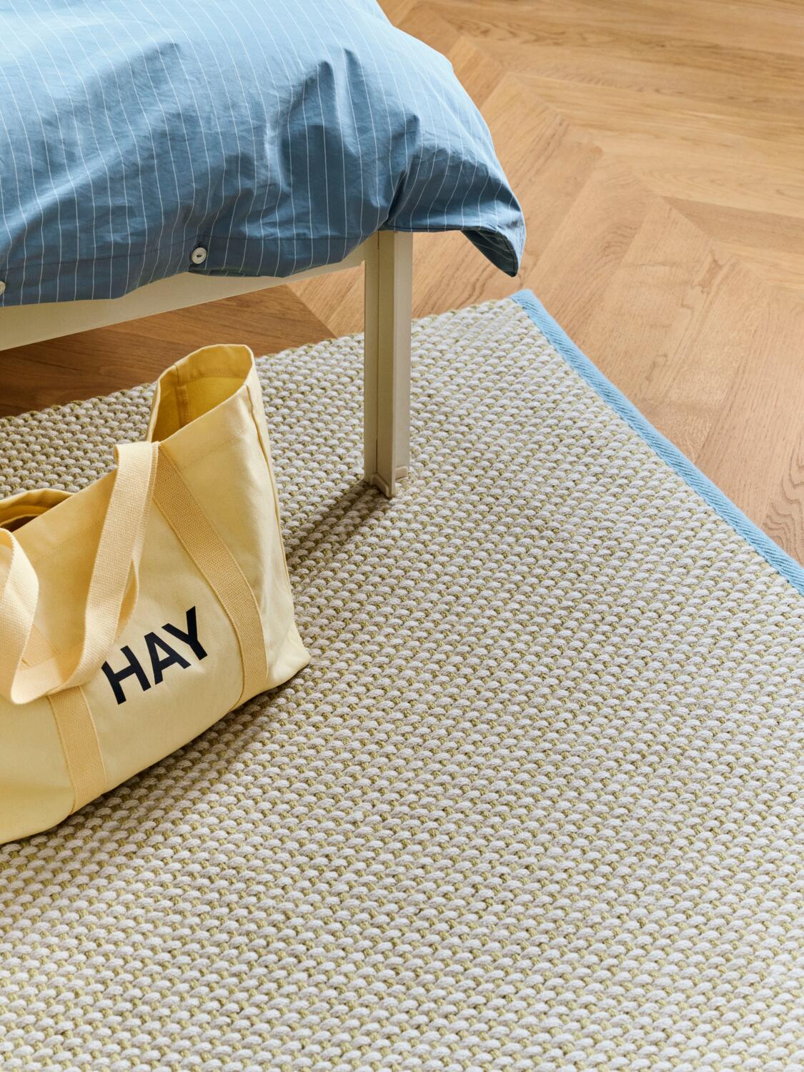 3 Colour gulvtæppe - Soft Yellow