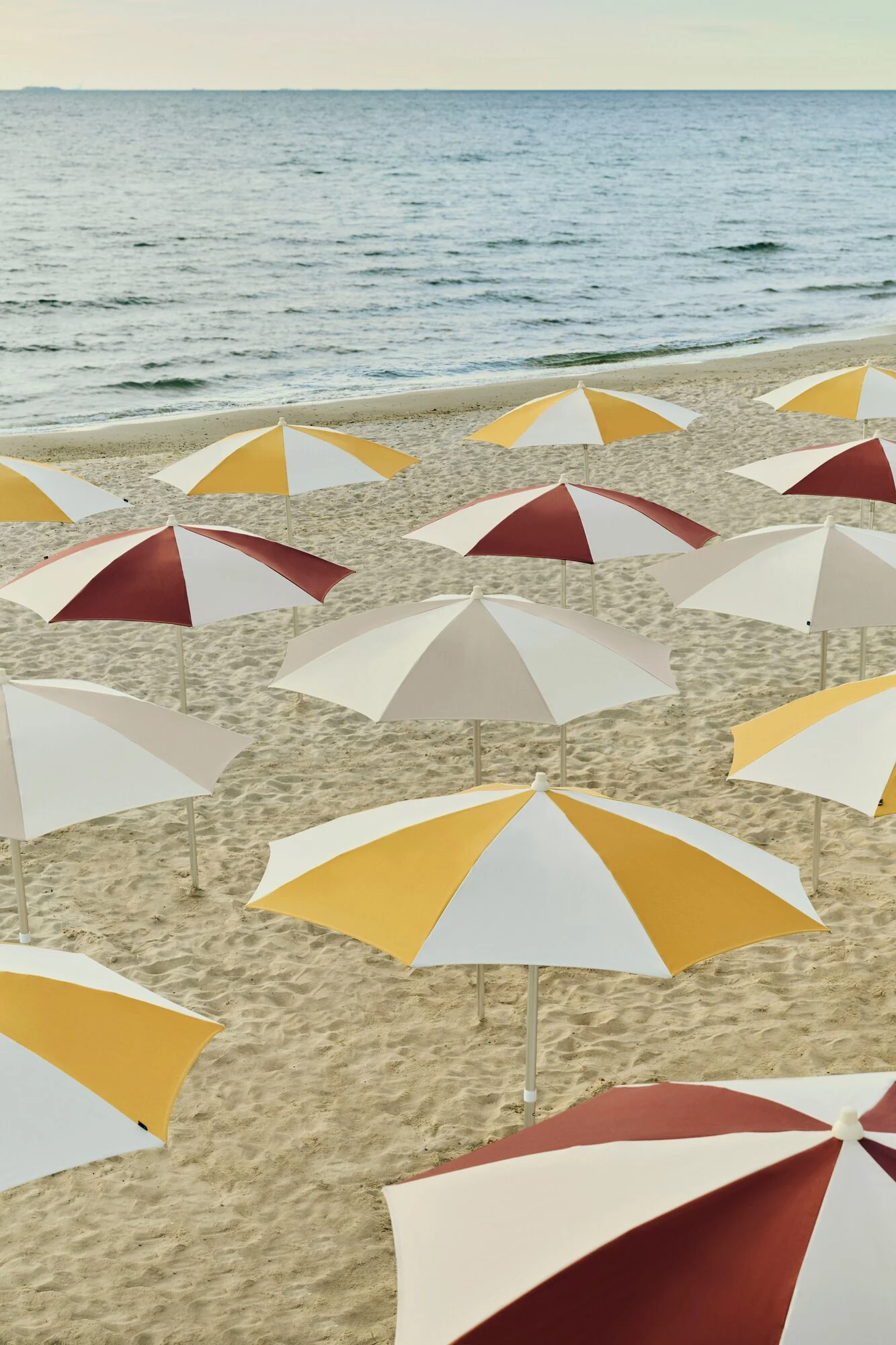 Terrazza Octagon parasol, Ø200 cm - Off-white/Ochre - Image 13