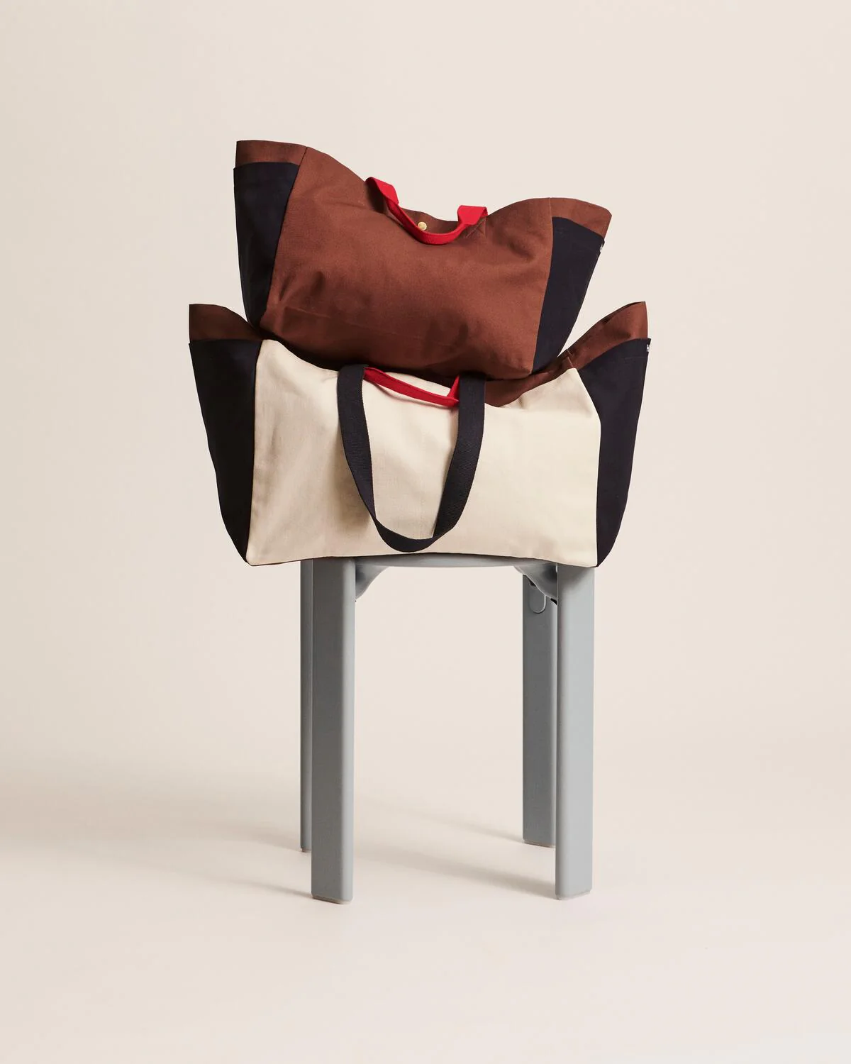 Weekendtaske, Medium - Cream Multi - Image 2