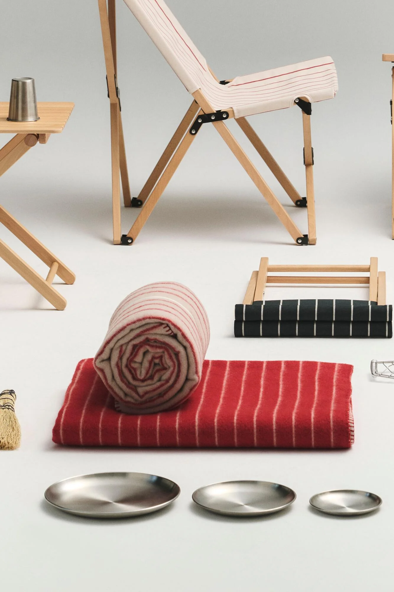x Jasper Morrison tæppe - Beige with red stripe - Image 2
