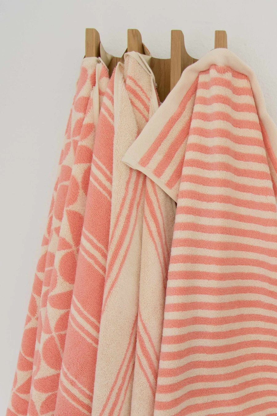 Retro Stripe håndklæde - Pink/Cream - Image 5