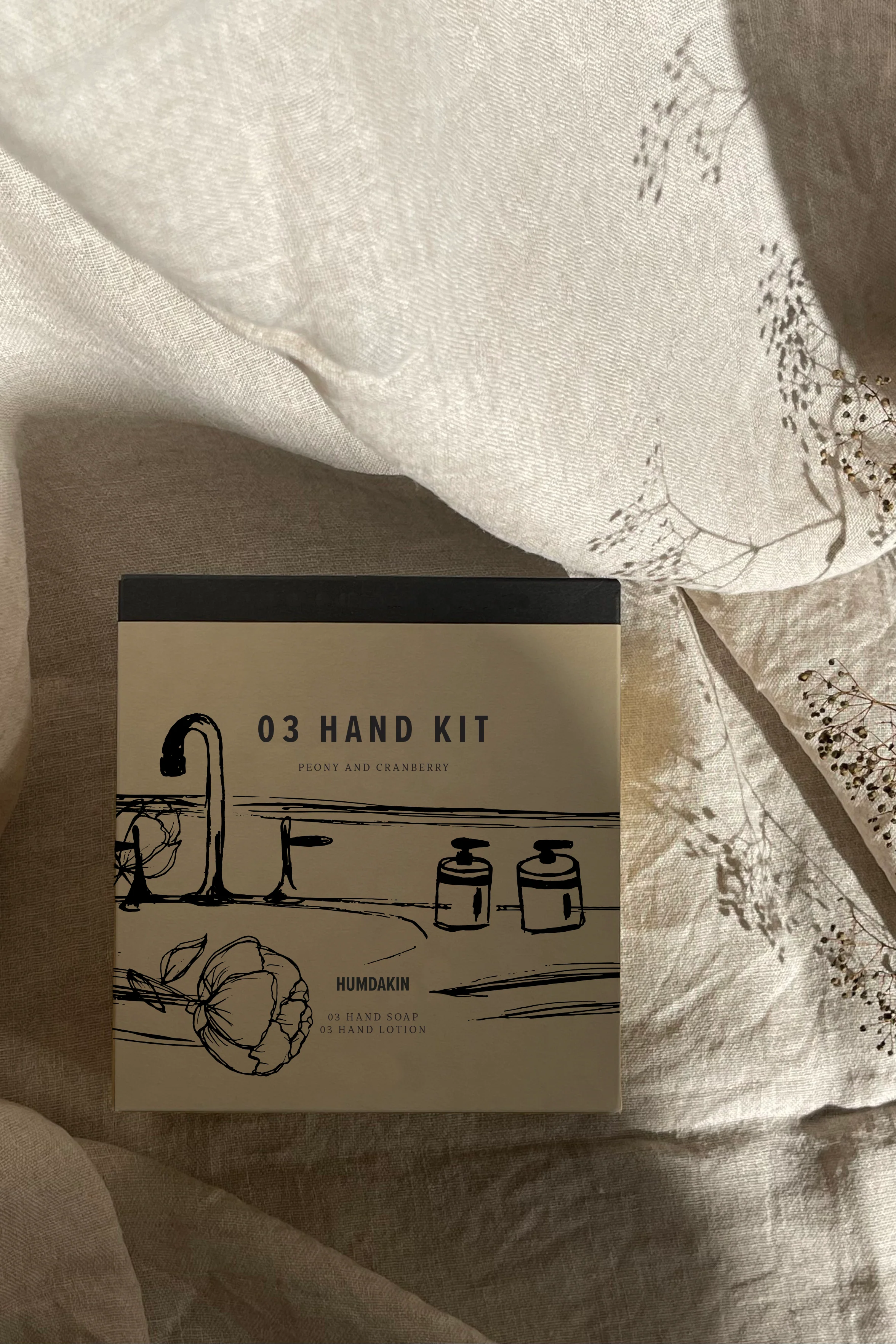 05 Hand Care Kit - 2x 300 ml. - Image 2