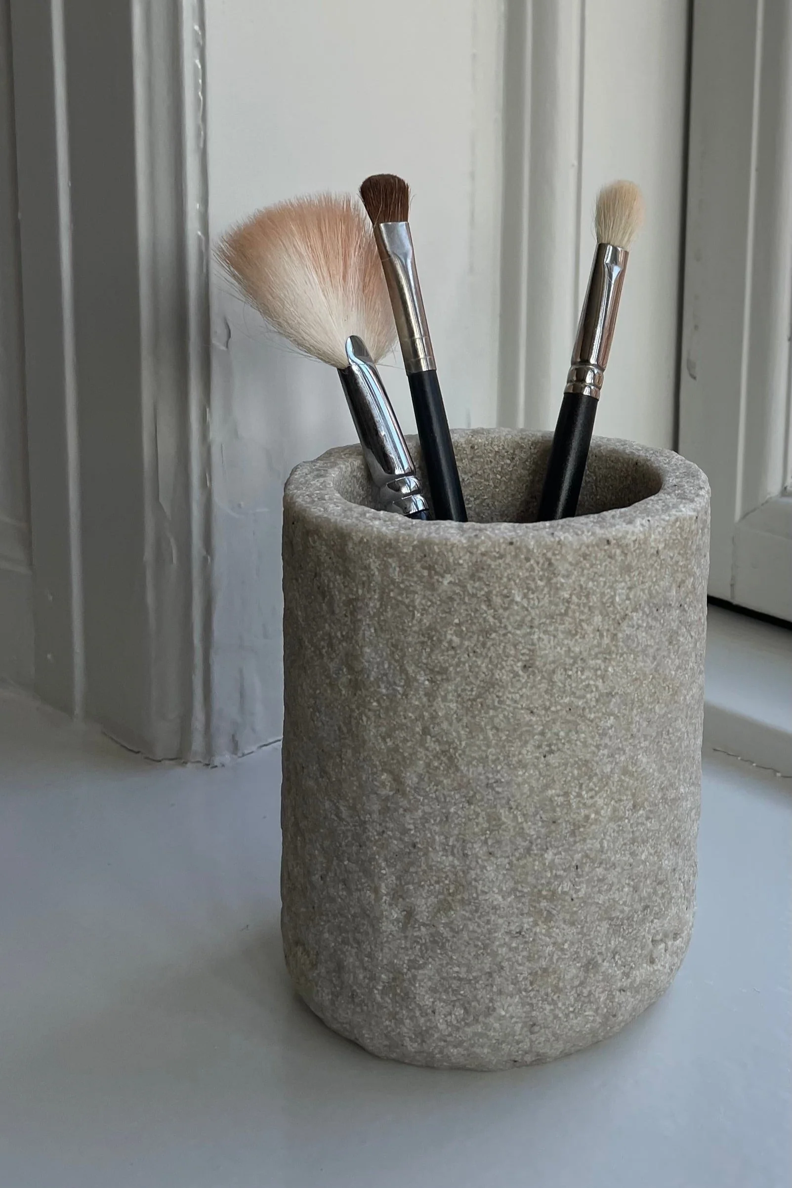Sandstone tandbørstekrus - Neutral - Image 2