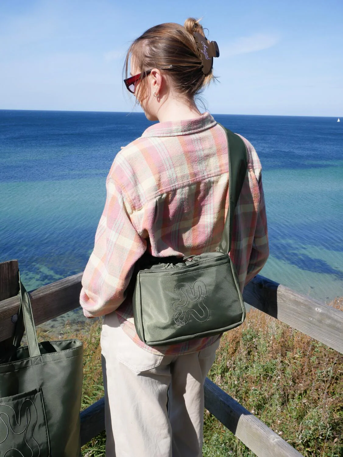 Crossbody Shield shopper - grøn - Image 6