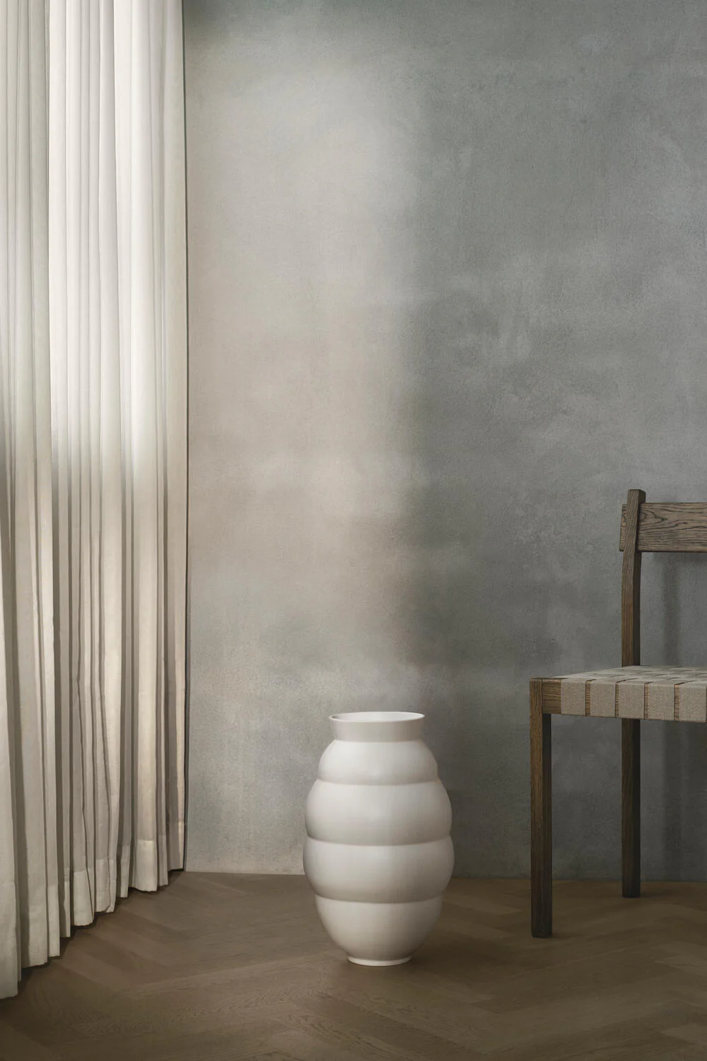 x Tortus Archie vase No5 - hvid - Image 4
