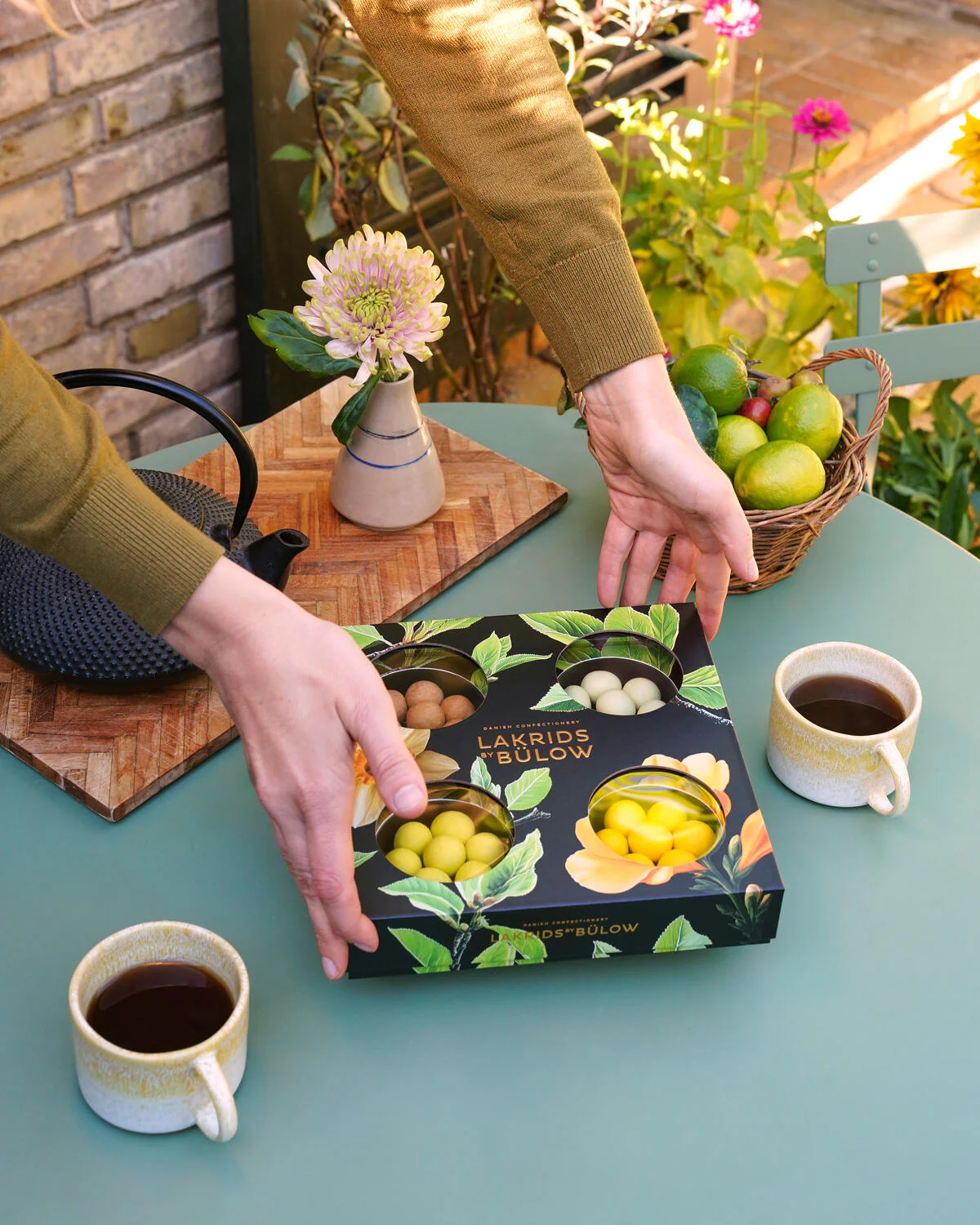 Small Selection Box Spring 2026 - 175g - Image 3