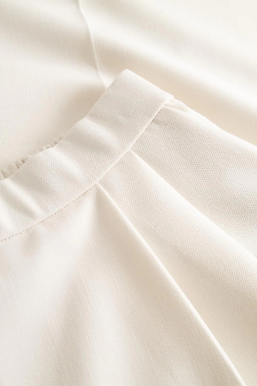 Lainey shorts - 007 Egret - Image 5