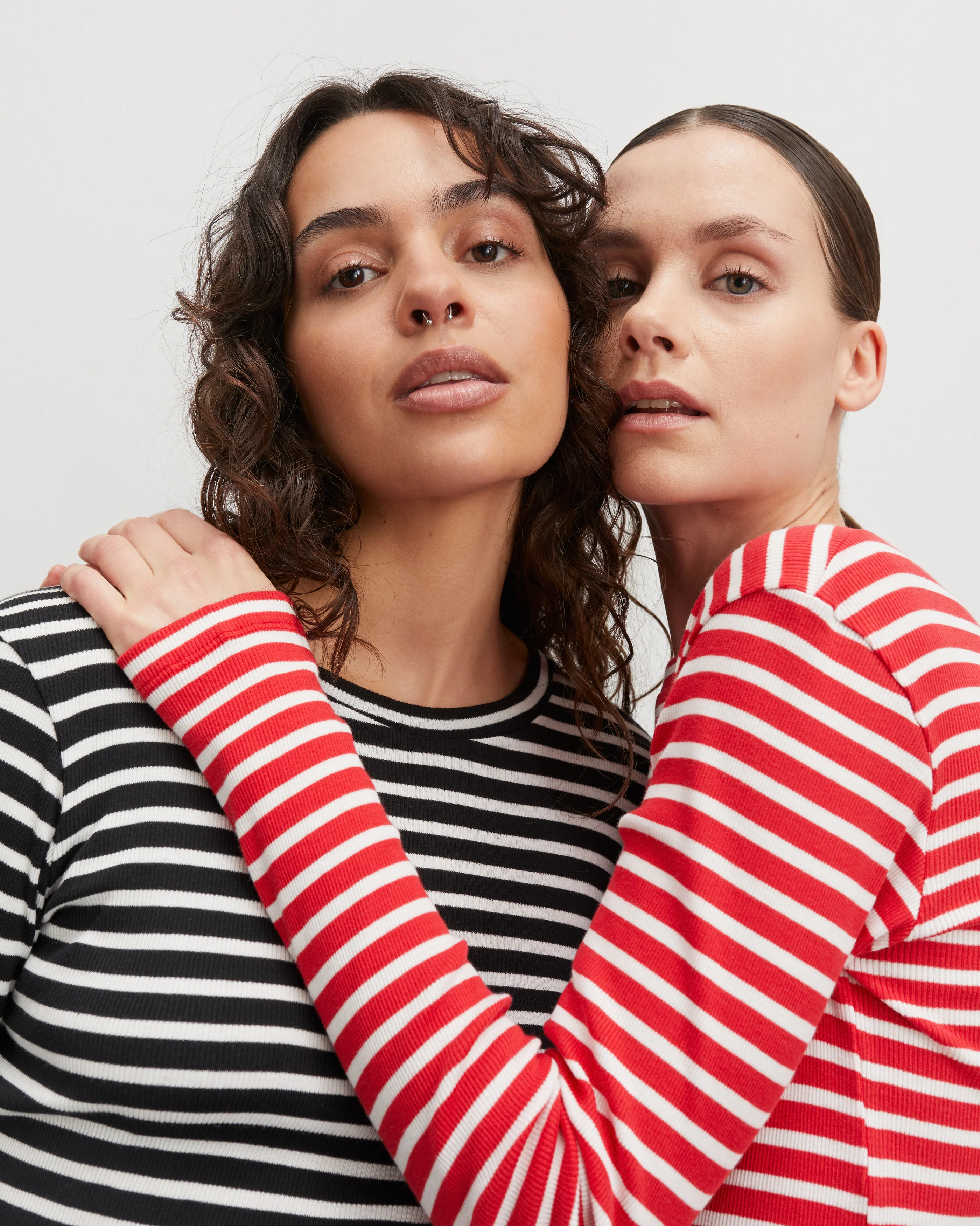 2X2 Cotton Stripe Tuba langærmet t-shirt - Black/White Alyssum - Image 4