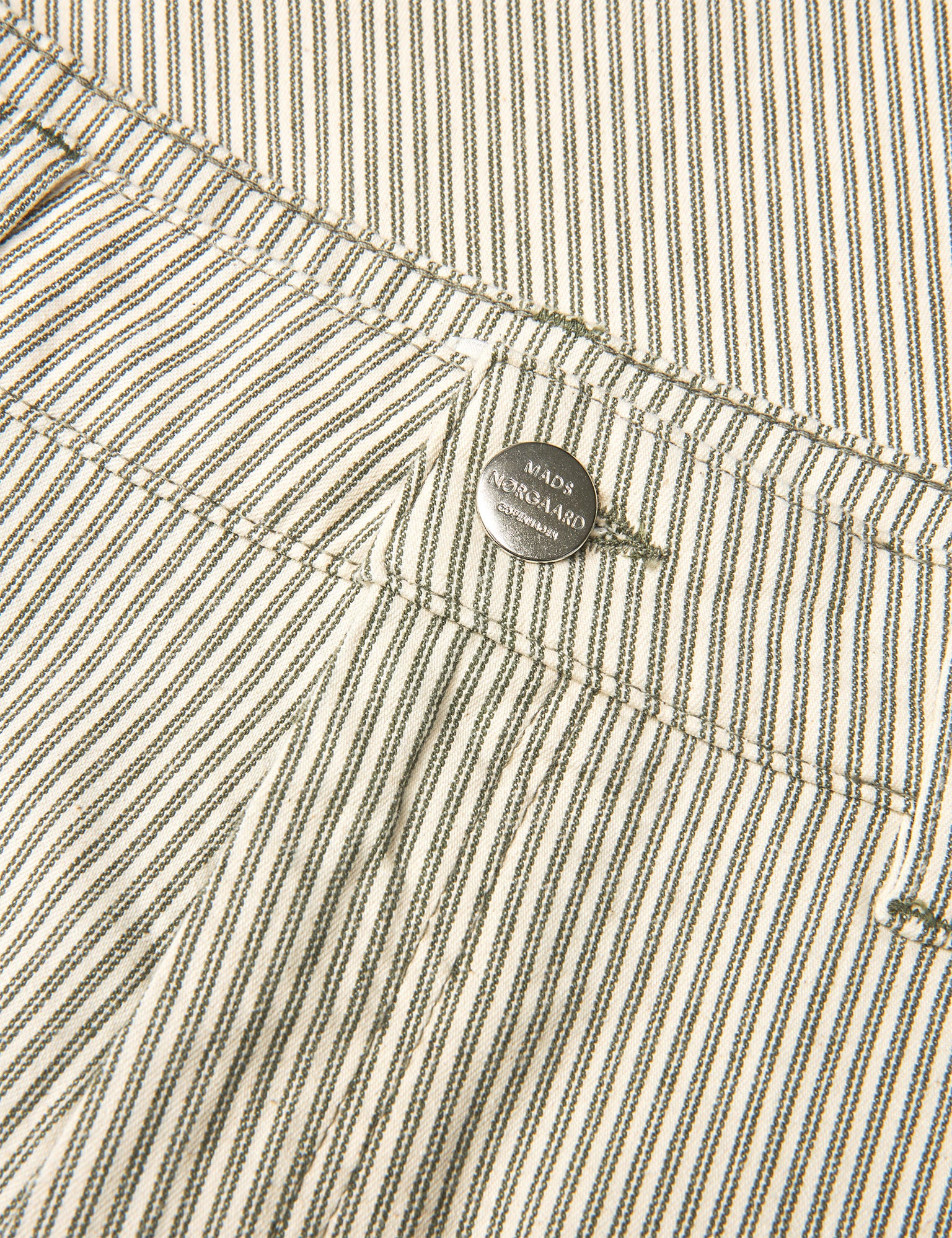 Bromi Palu shorts - Four Leaf Clover/Whitecap Grey - Image 4