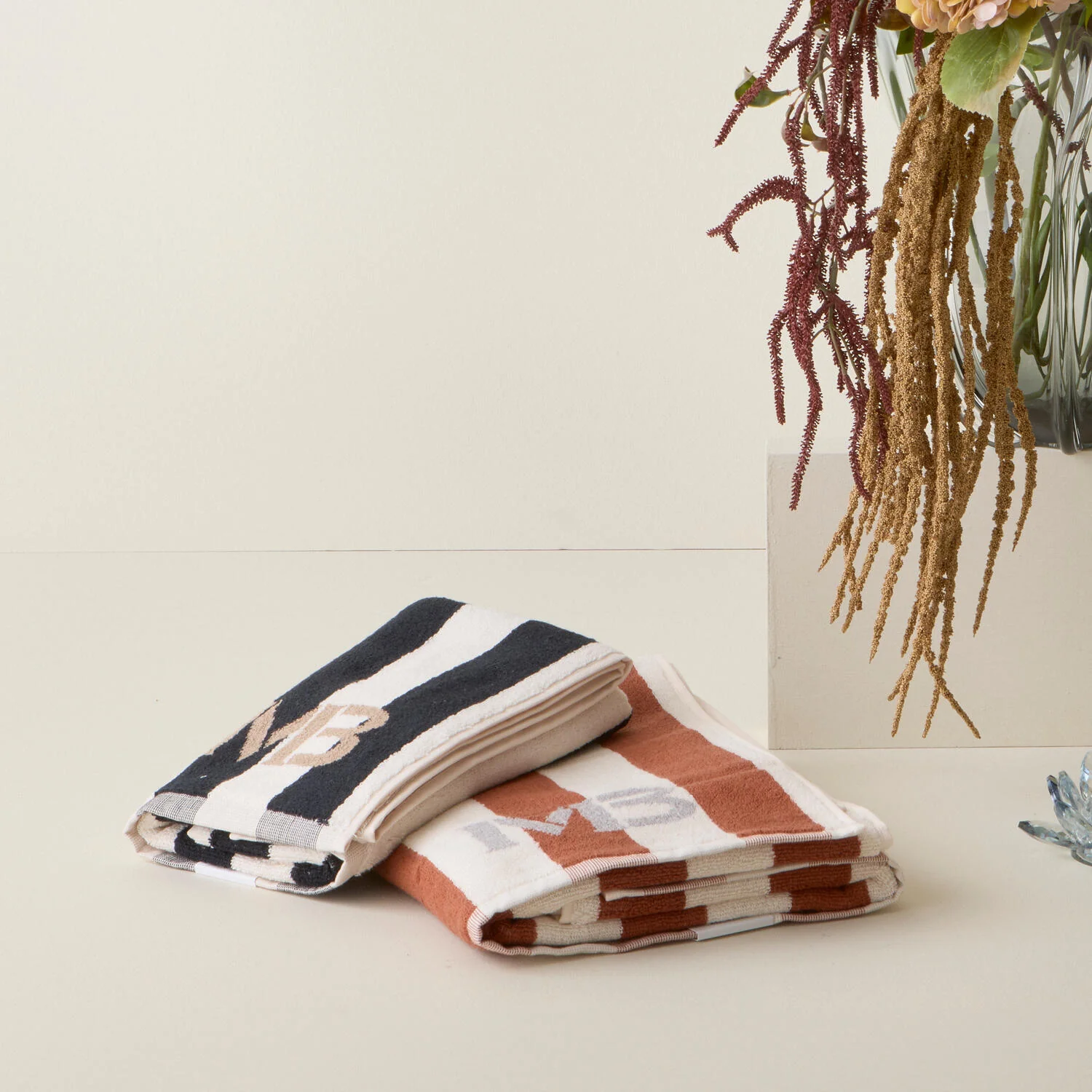 Stripe håndklæde - hvid/lysegrå/auburn - Image 3