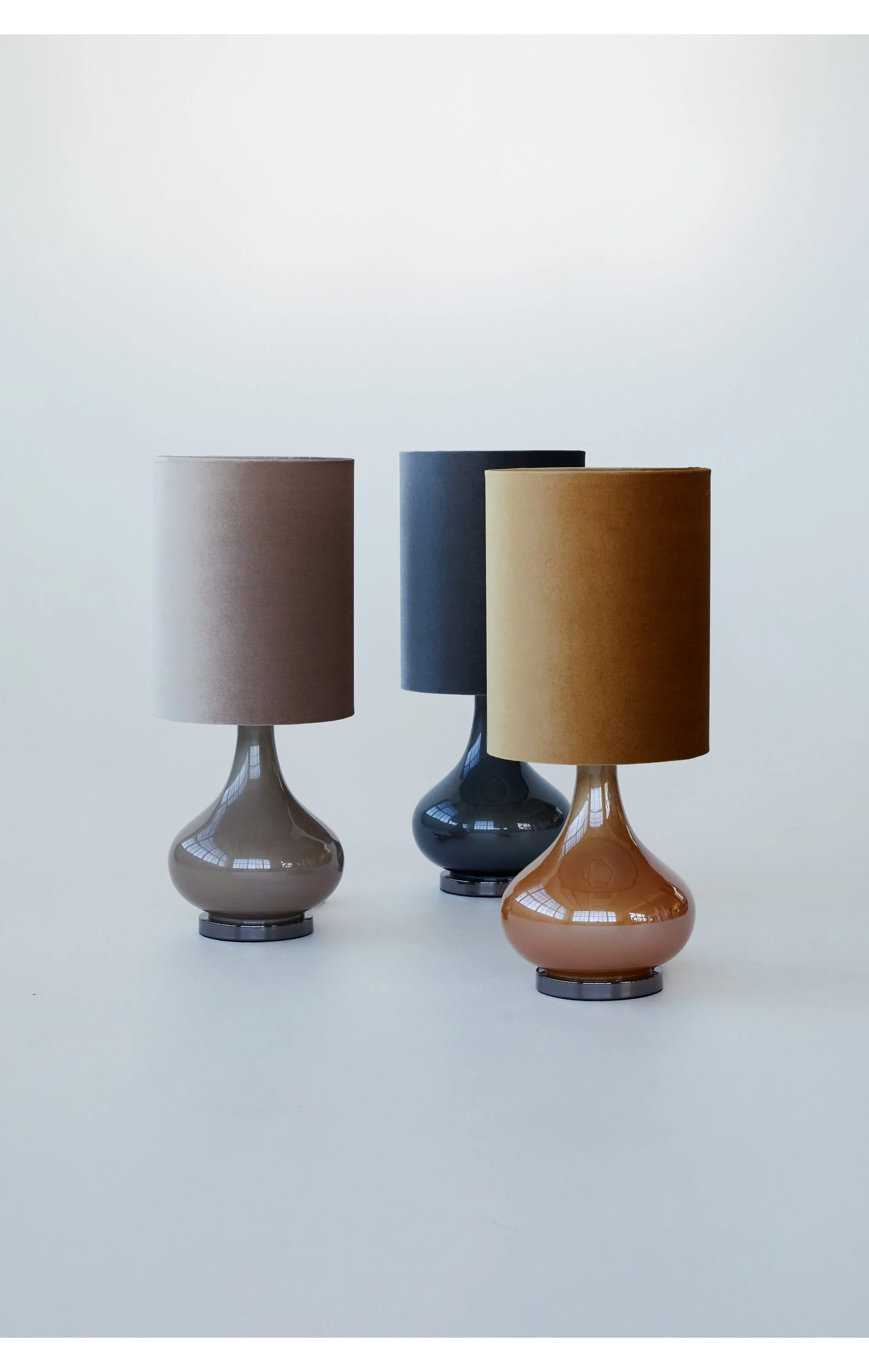 Velour bordlampe, beige - Ø25 cm. - Image 5