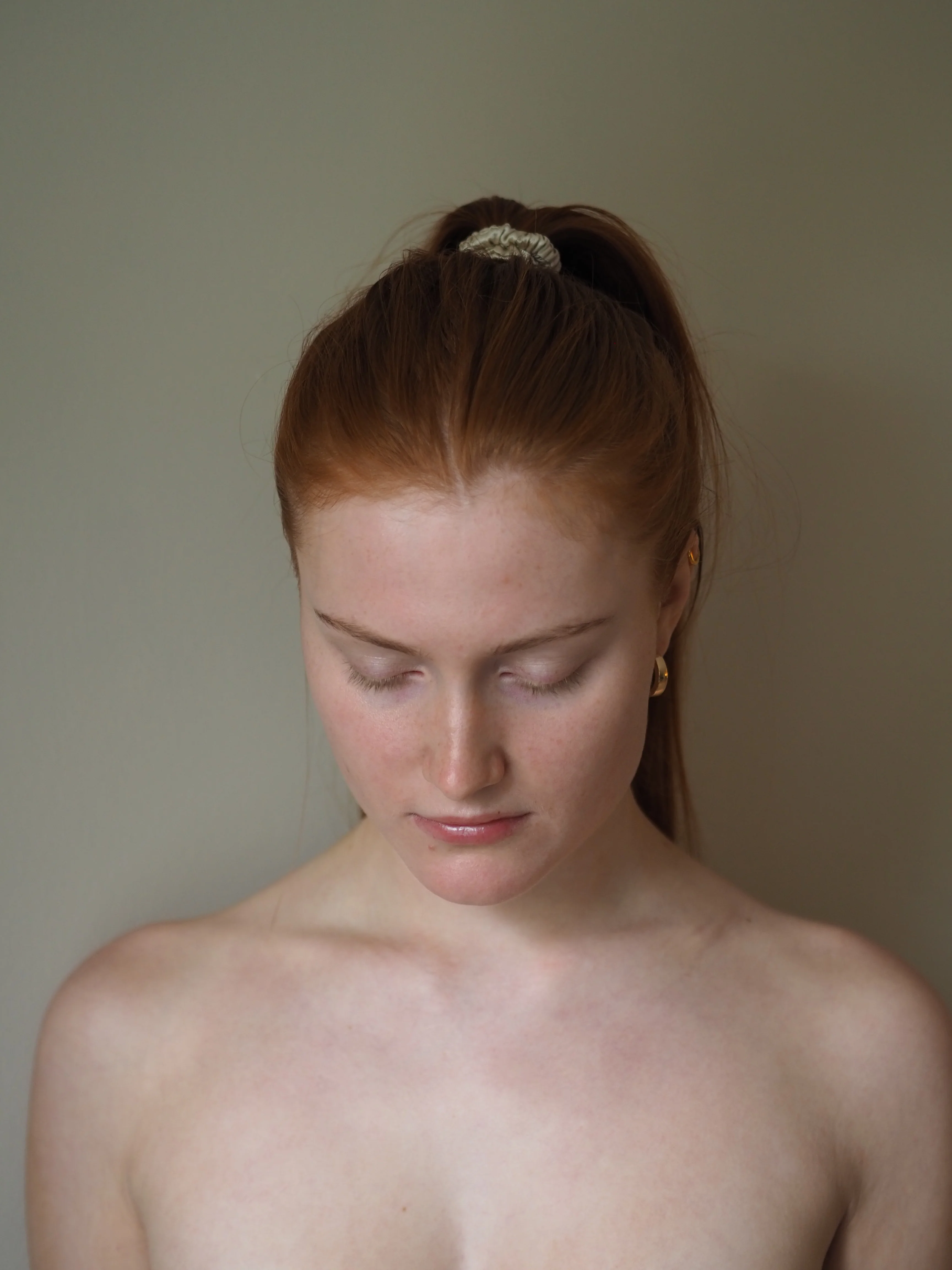 Silke scrunchie - beige - Image 3