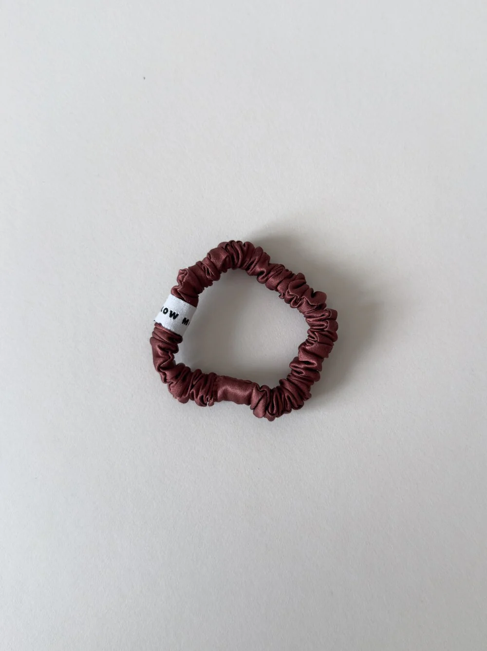 Silke scrunchie - brun - Image 4