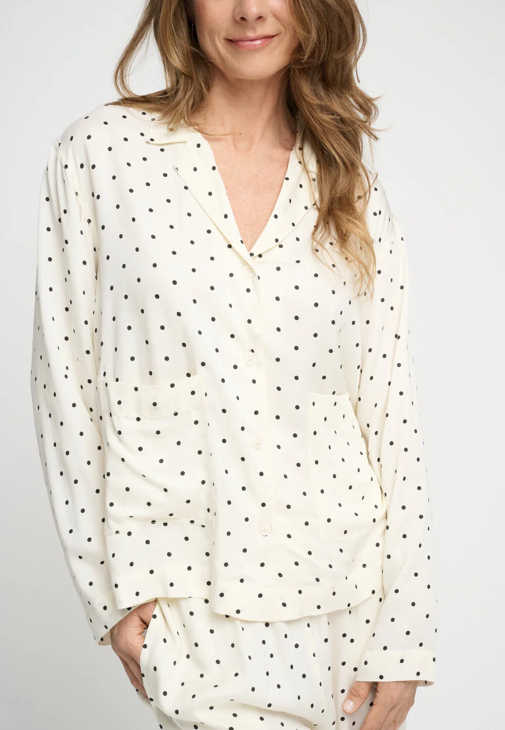 Hope silky natskjorte - ecru/black dots - Image 3