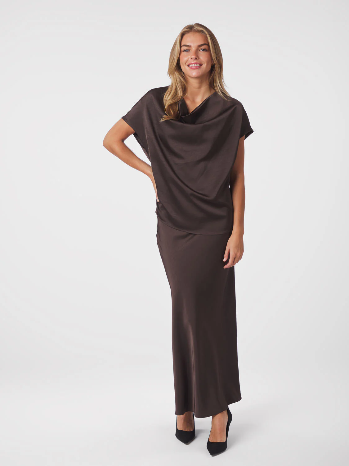 Annabeth Heavy Sateen t-shirt - mørkebrun - Image 4