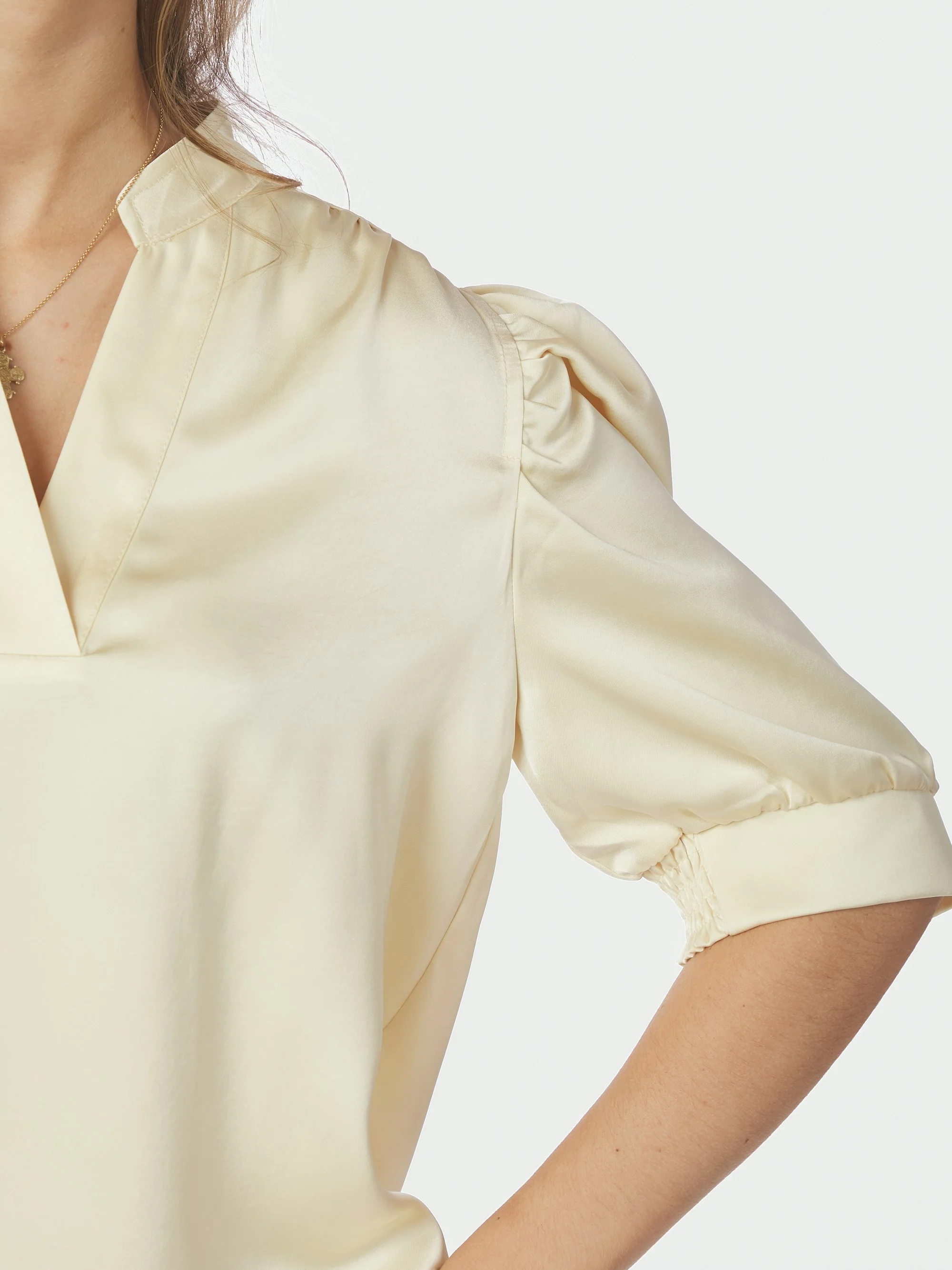 Roella Heavy Sateen bluse - lysegul - Image 7
