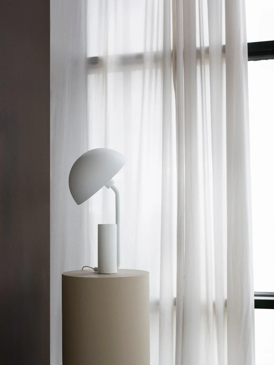 Cap Table bordlampe - hvid - Image 9