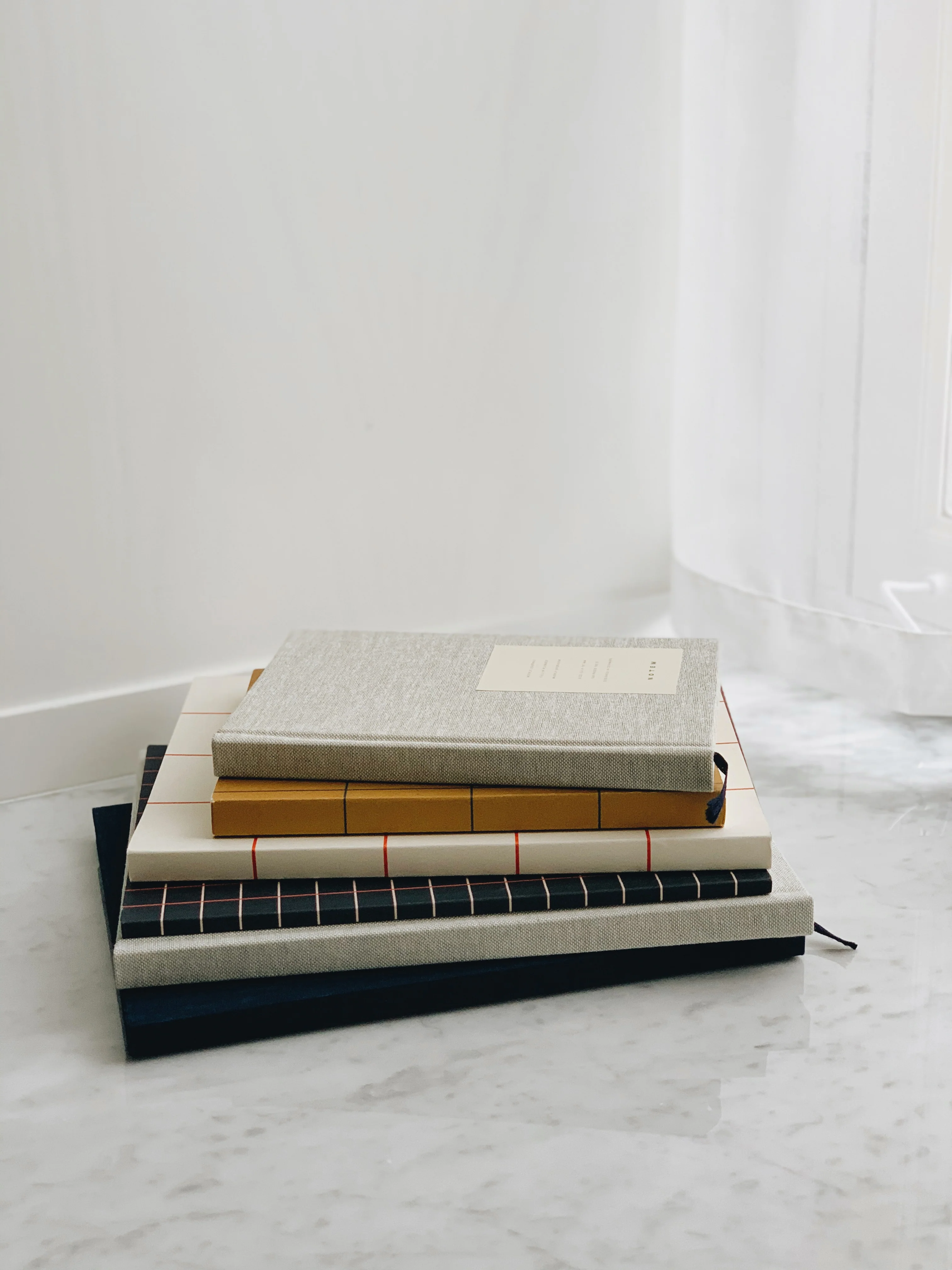 UMA Flat Lay notesbog, large - Light Gray - Image 4
