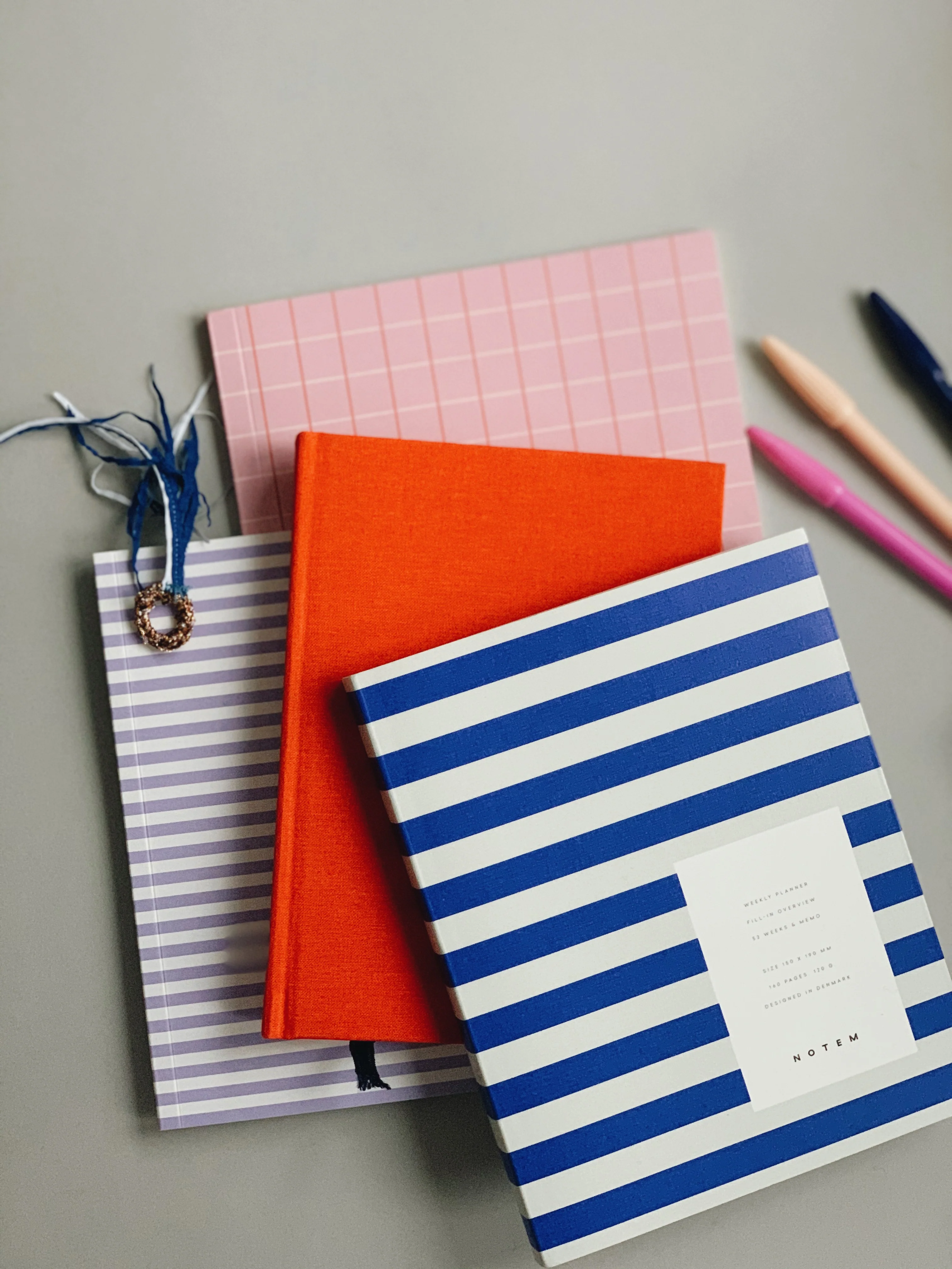 UMA Flat Lay Weekly Planner bog, medium - Bright blue - Image 4