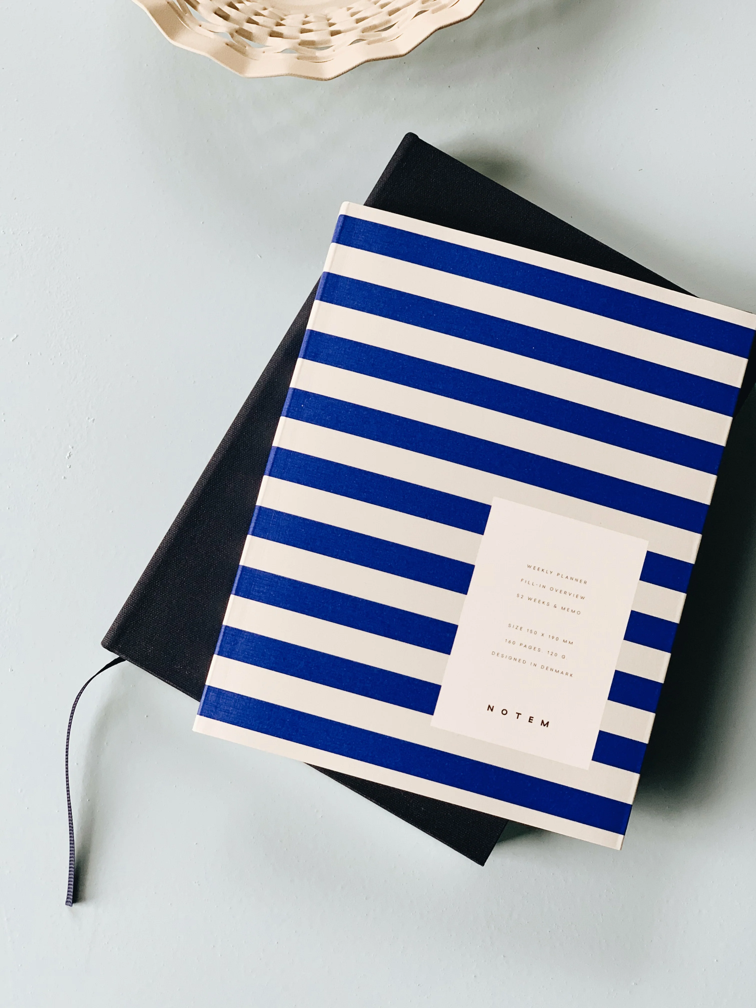UMA Flat Lay Weekly Planner bog, medium - Bright blue - Image 5
