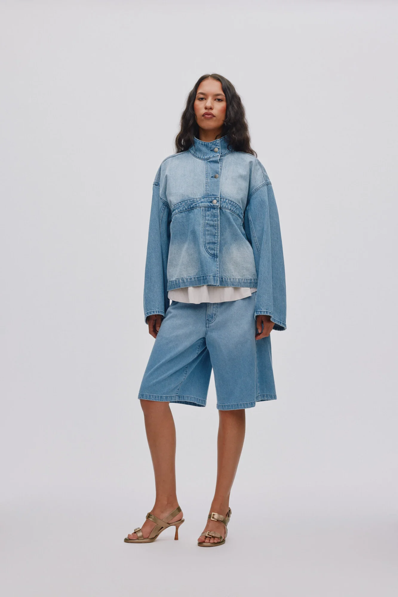 Raha Wide shorts - Light Washed Denim - Image 9