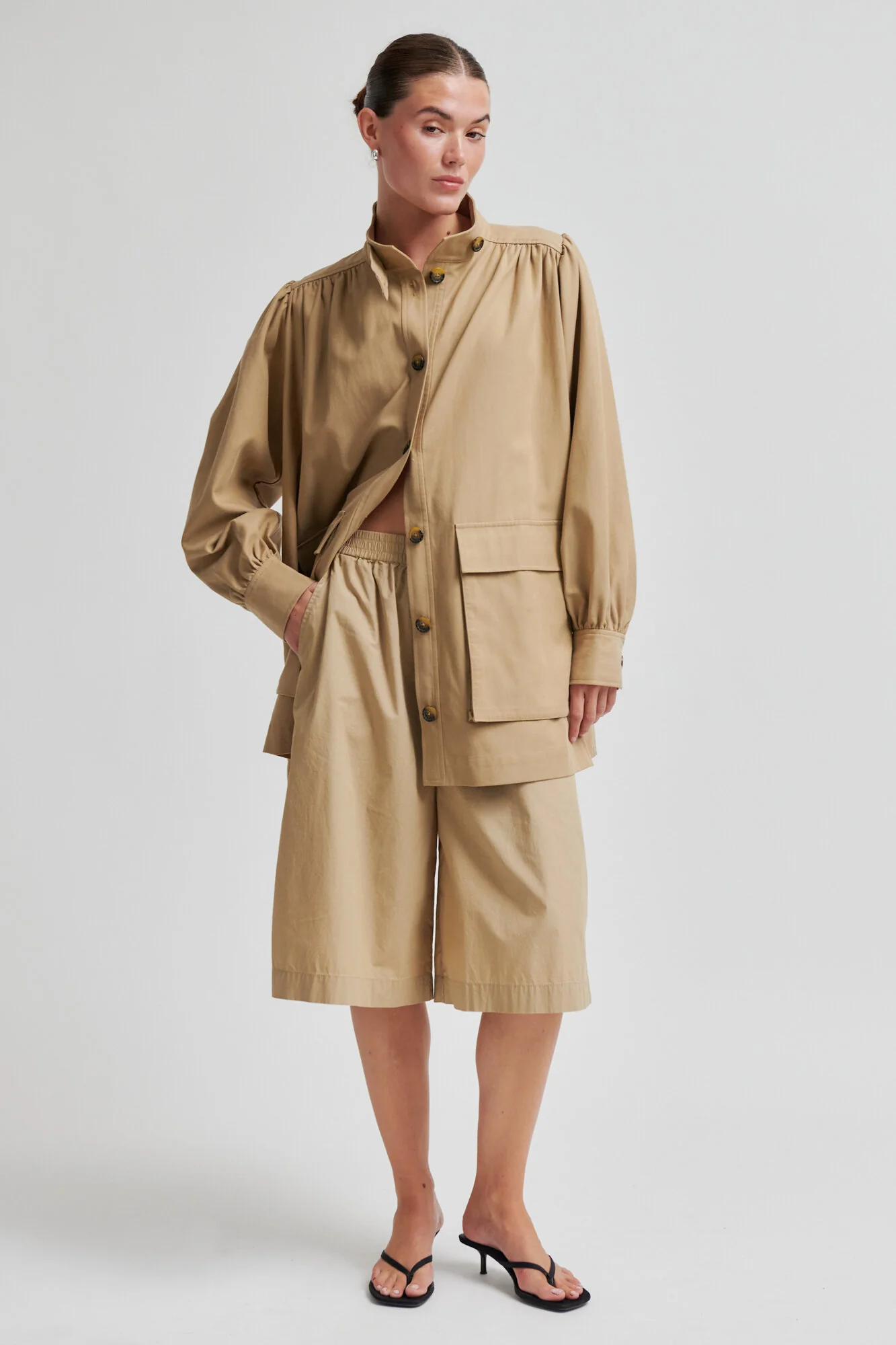 Rhye shorts - Camel - Image 4