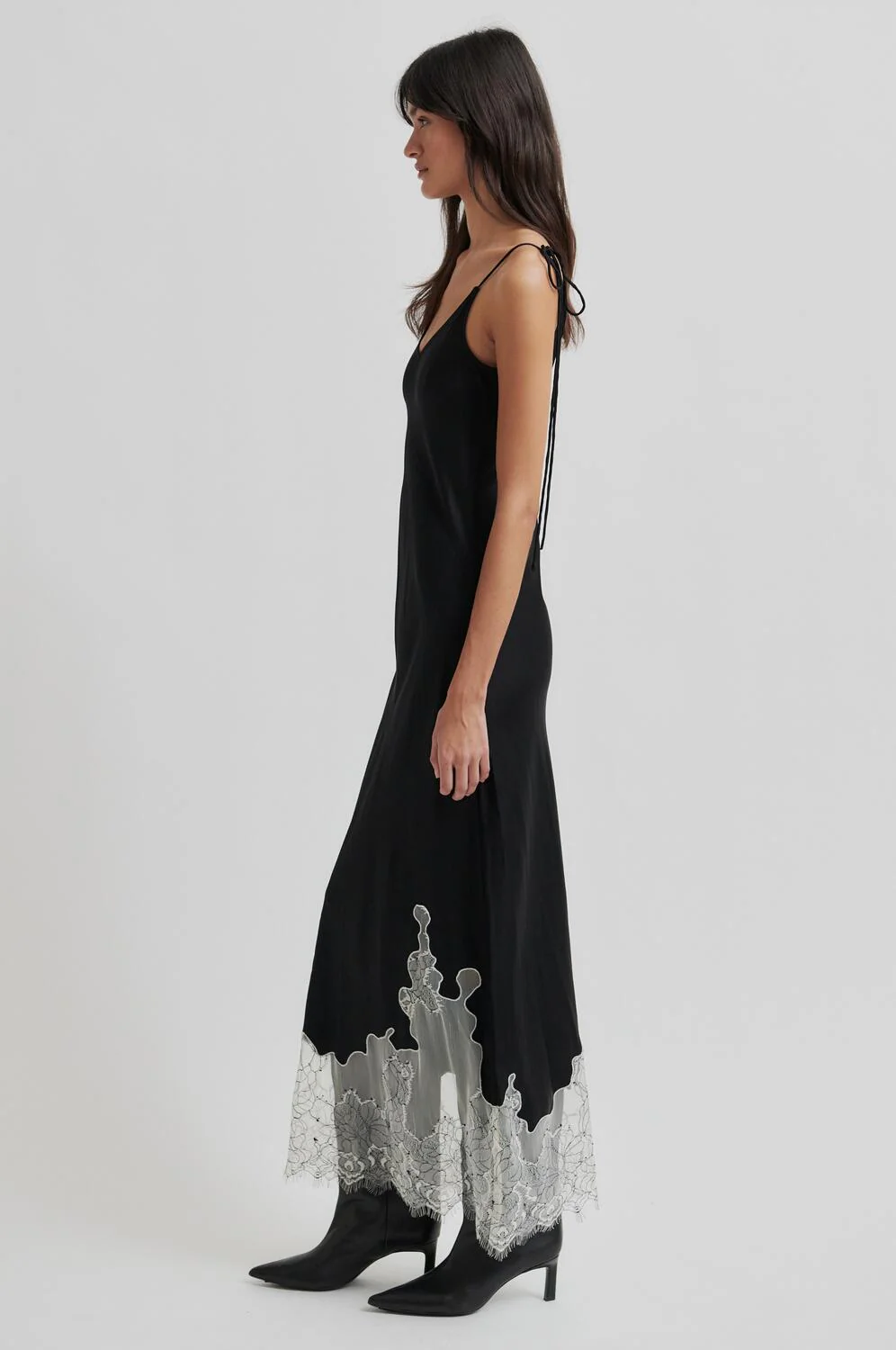 Wila Strap kjole - sort - Image 5