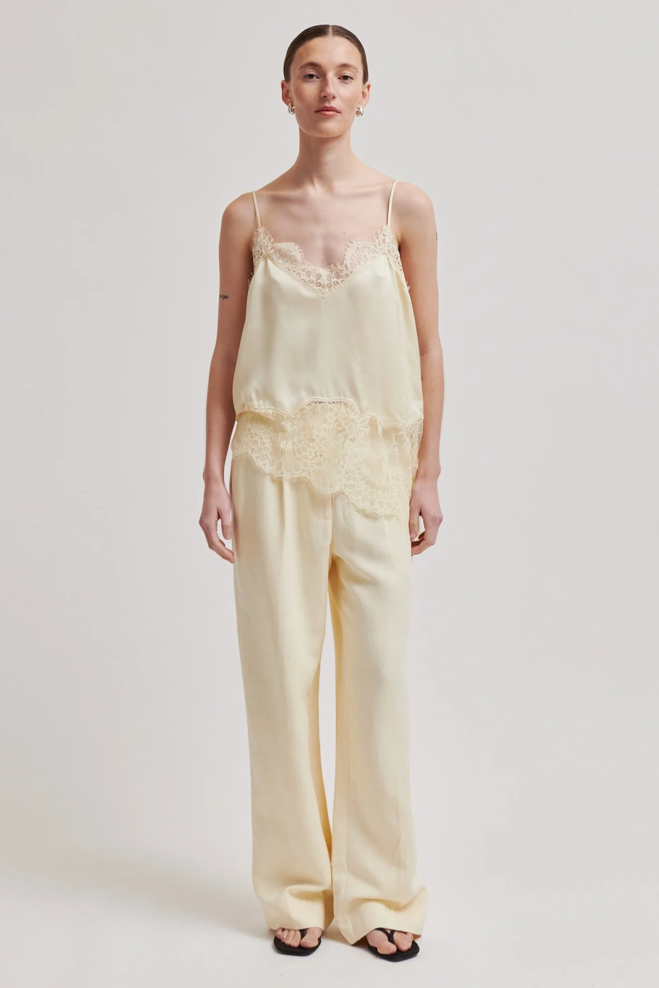 Wilina Strap top - Alabaster Gleam - Image 5