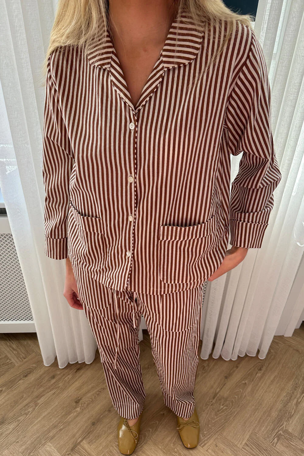 Nuit pyjamassæt - Brown Stripes - Image 3