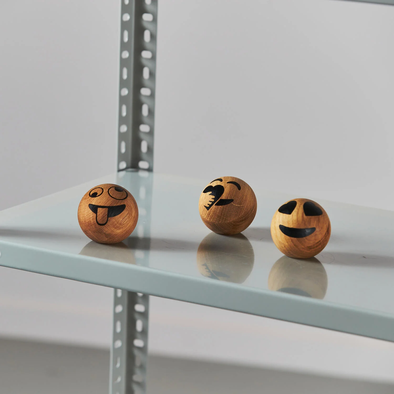 Emotions figur - Care - Image 2