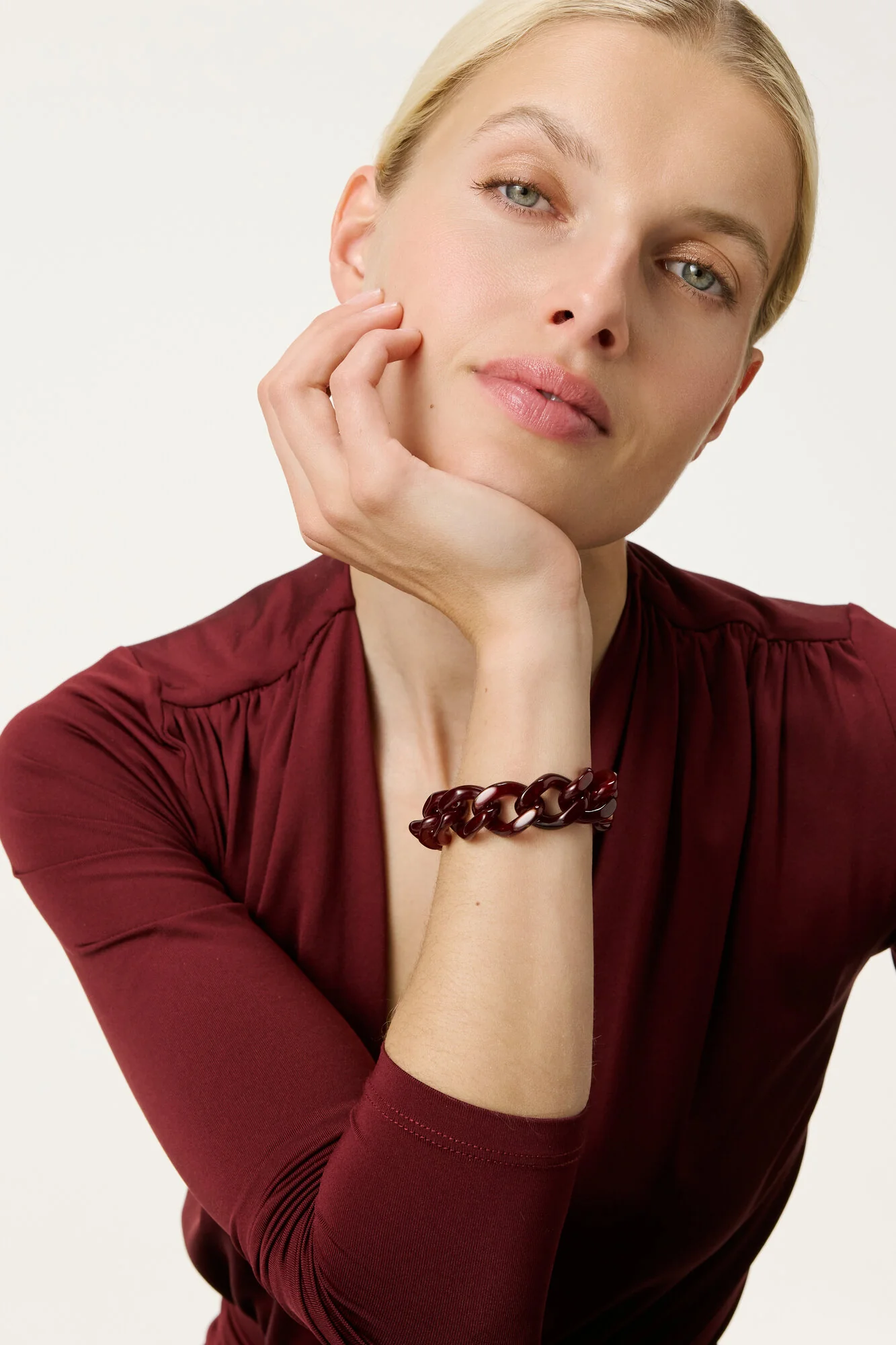 Mini Flat Chain armbånd - Bordeaux Marble - Image 3