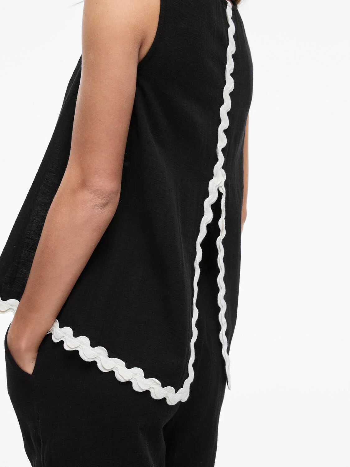 Vimanda Wavy top - Black Beauty - Image 6