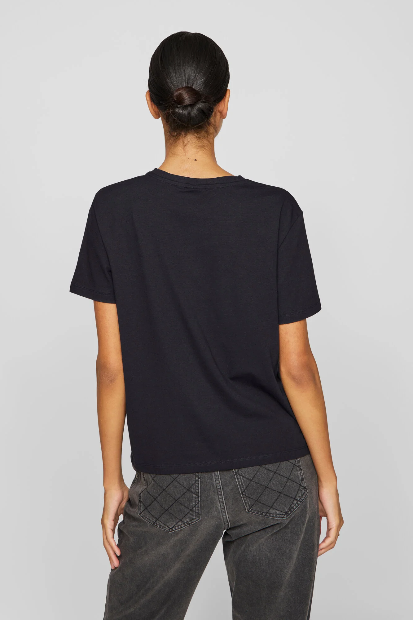 Vinora kortærmet t-shirt - Black Beauty - Image 3