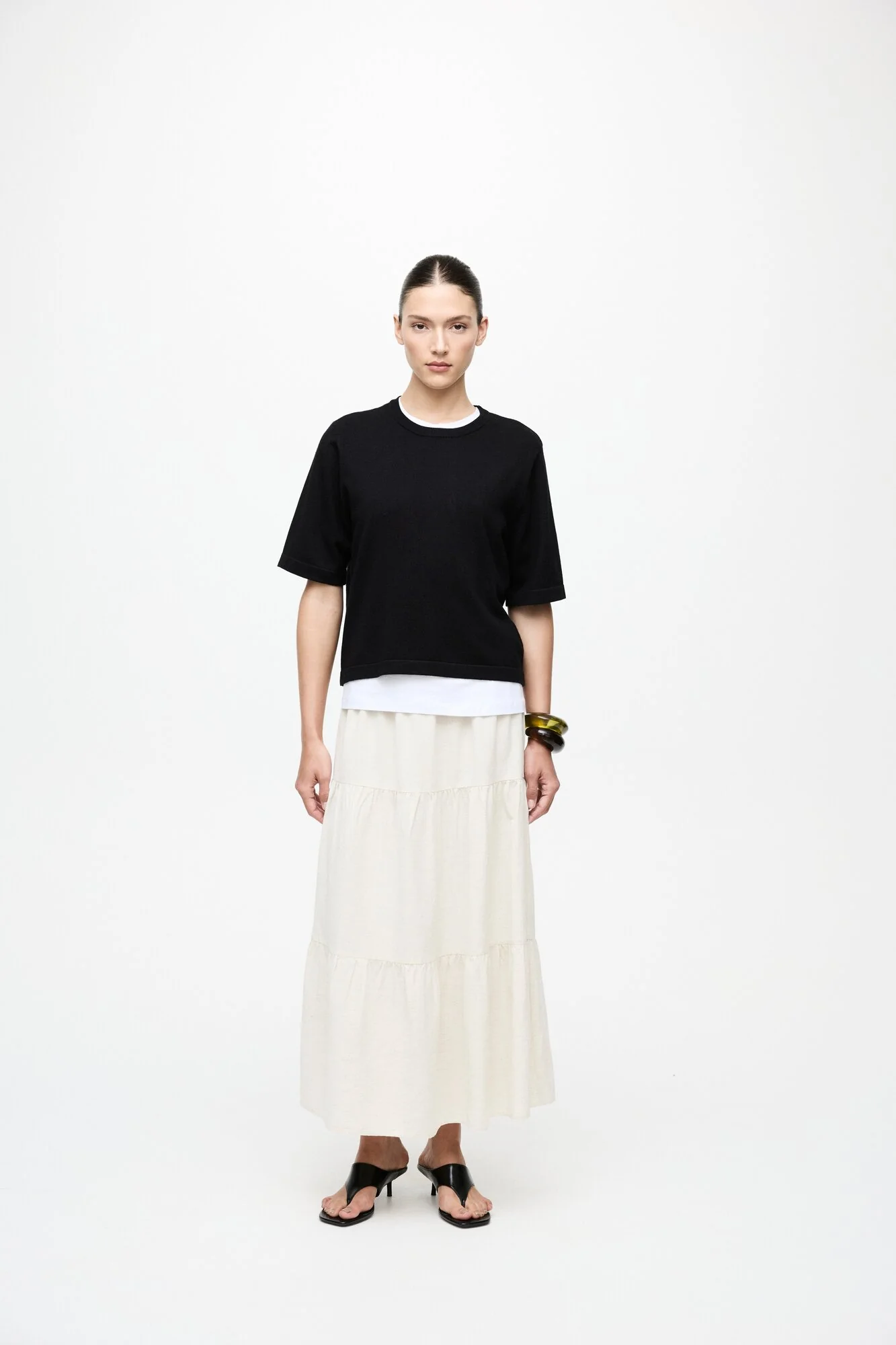 Vinora kortærmet t-shirt - Black Beauty - Image 6
